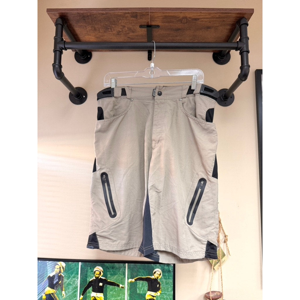 Zoic Beige Climbing Shorts