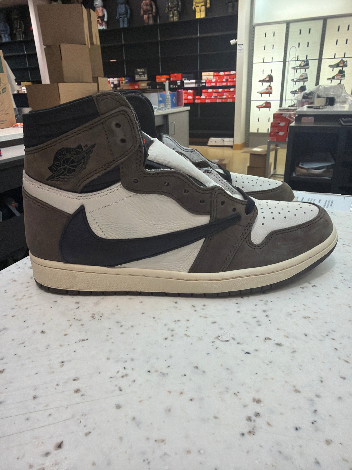 Jordan 1 Retro High OG SP Travis Scott Mocha SZ 9.5 USED (REP BOX)