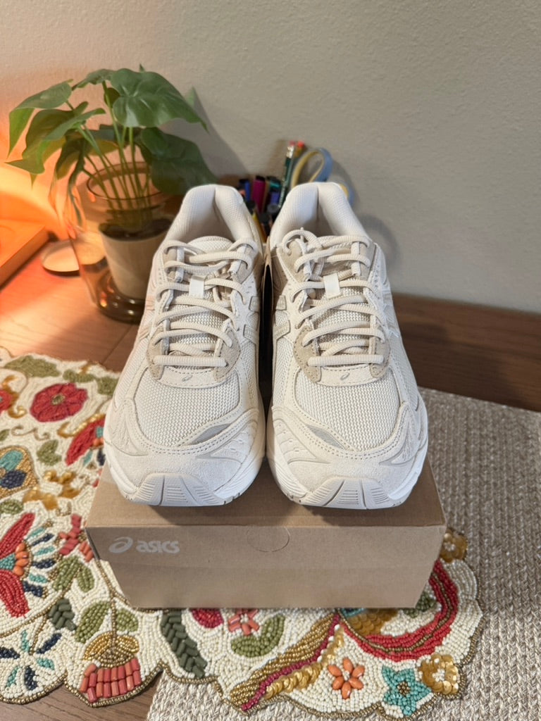 Asics GT-2160 Cream Feather Grey Size 8.5
