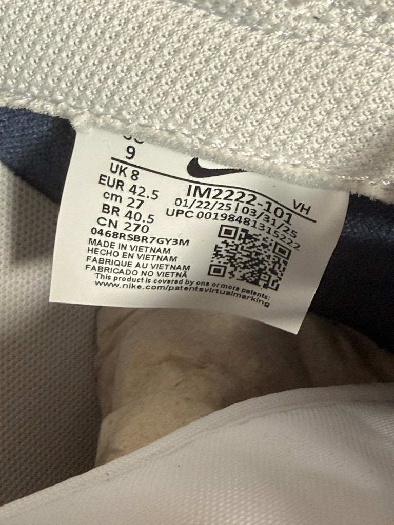 Nike Dunk Low New York Yankees Size 9