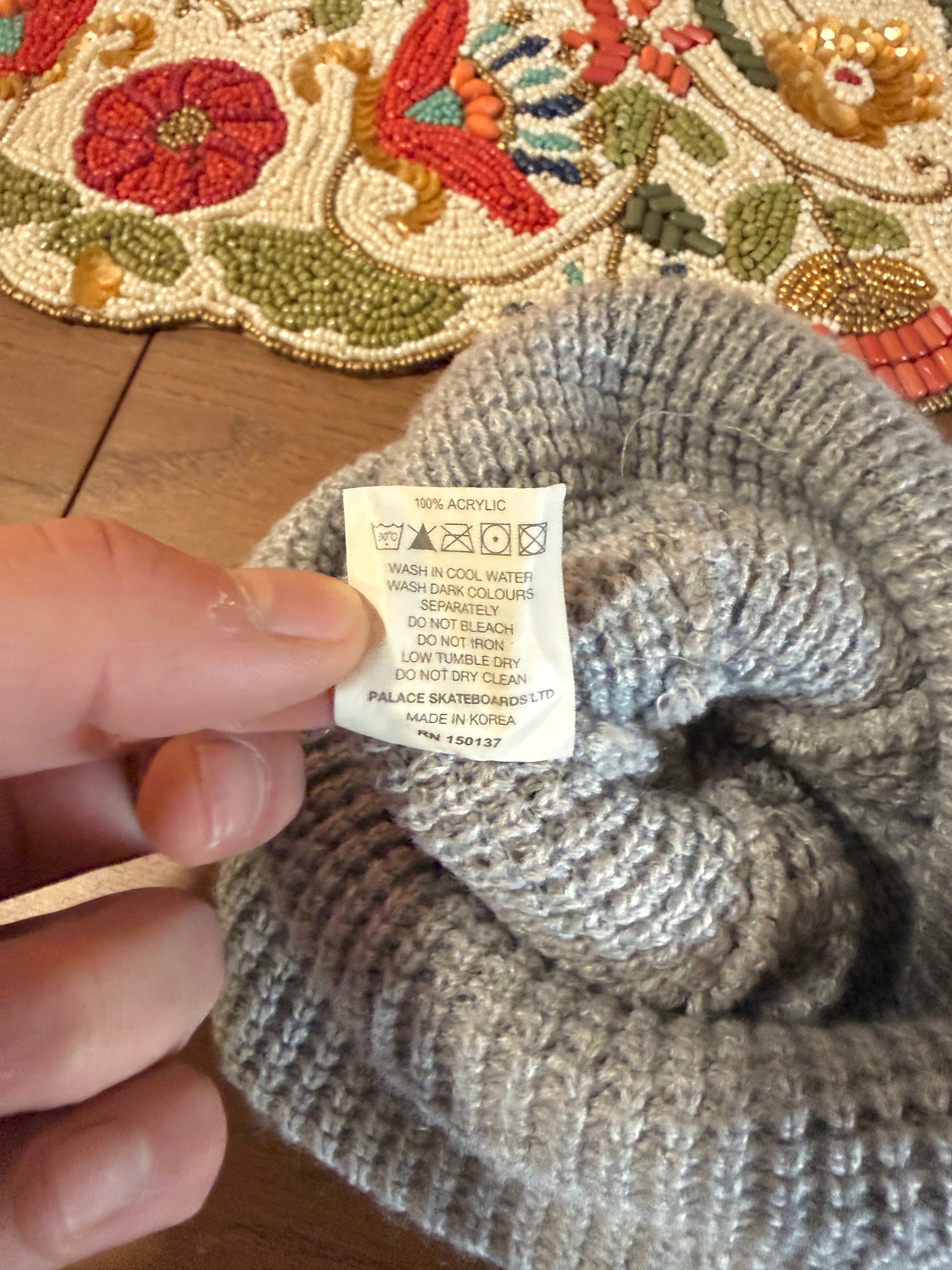 Palace Sofar Waffle Beanie Light Grey Marl FW22 USED