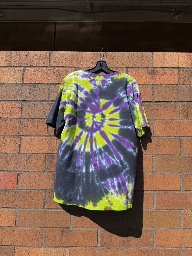 Y2K Disneyland Tower of Terror Tie Dye Tee Size L