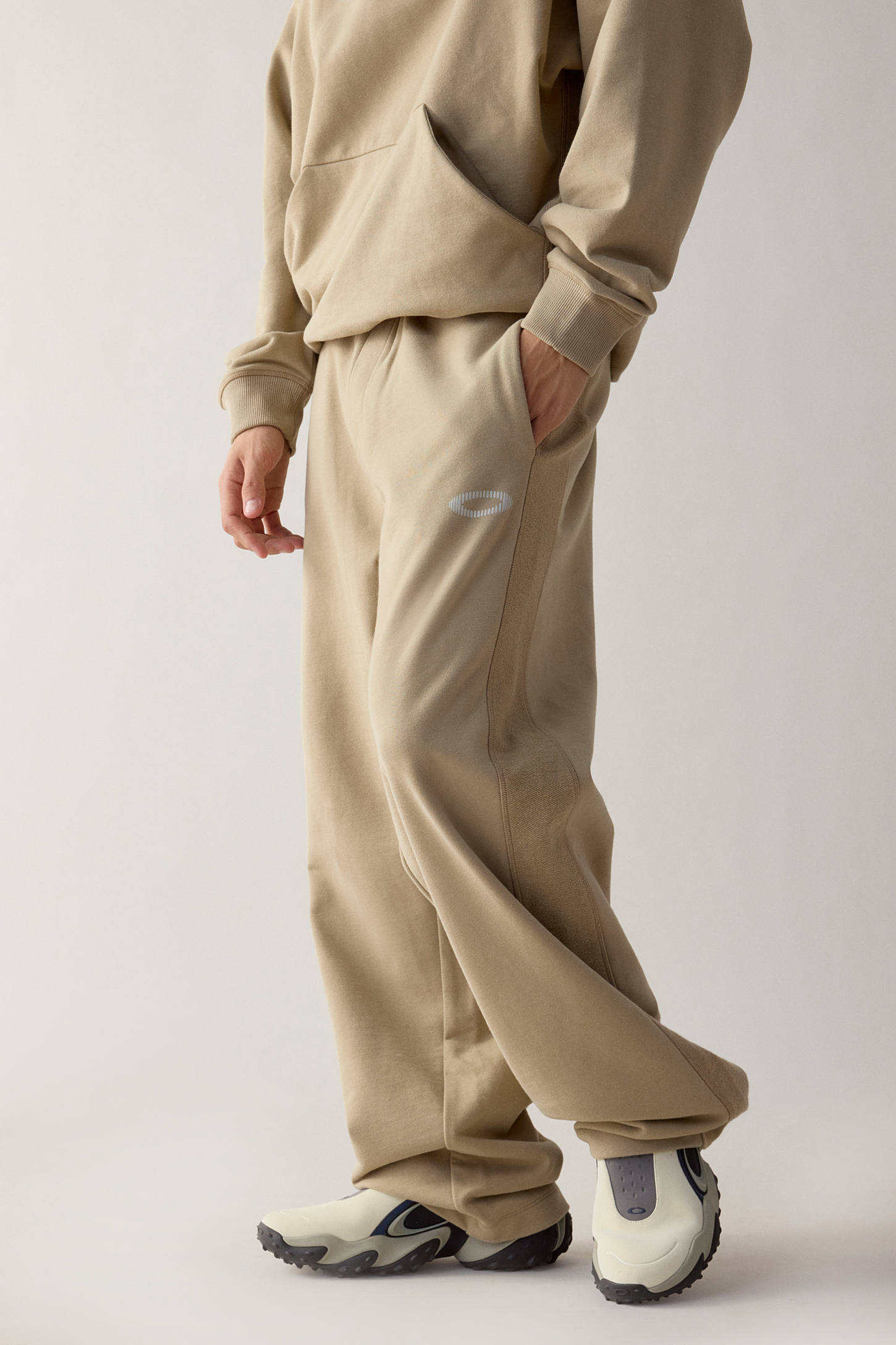 Oakley Open Hem Straight Leg Sweatpant Pebble Sz XL