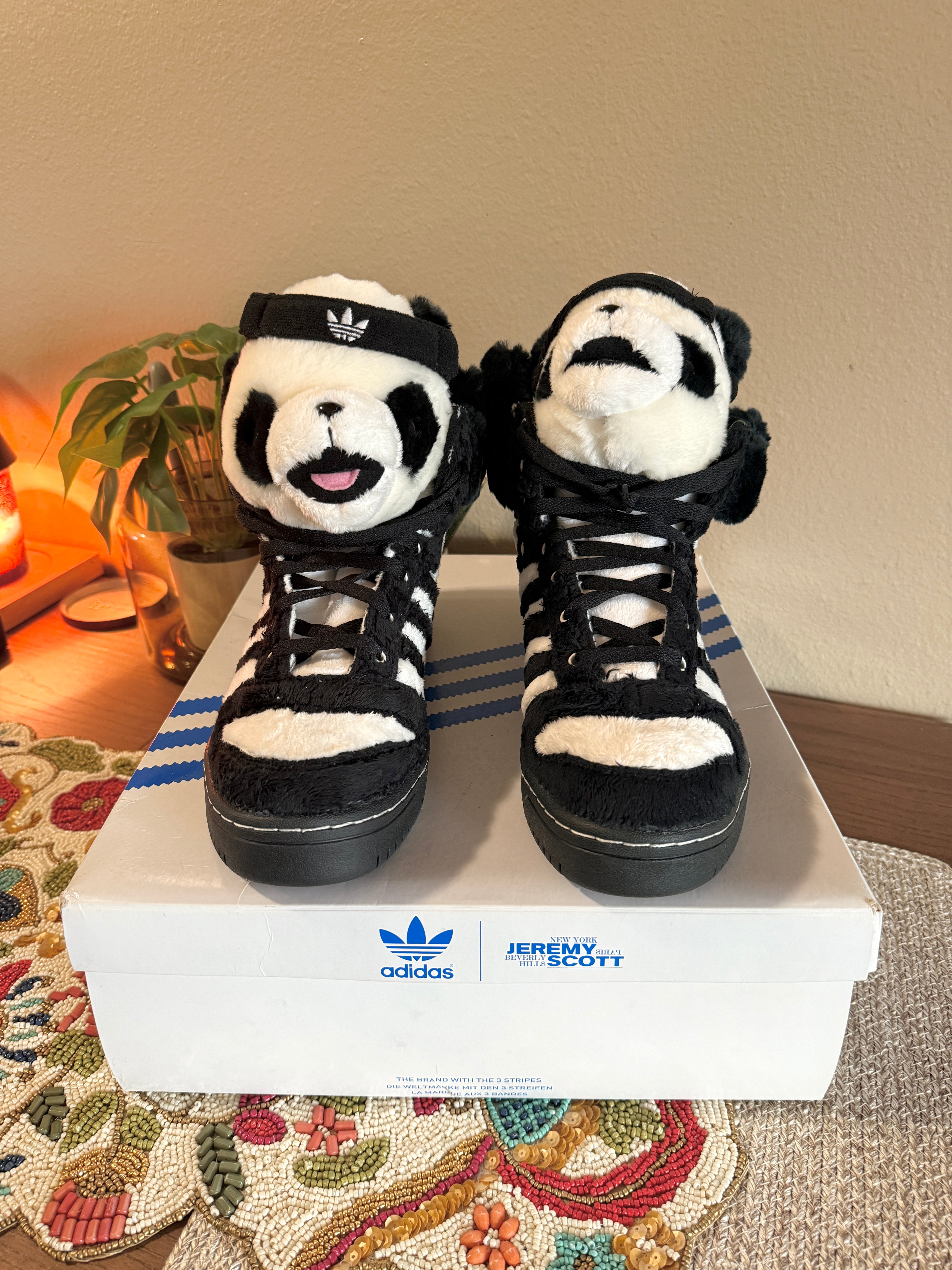 adidas JS Wings Panda Bear Size 11.5