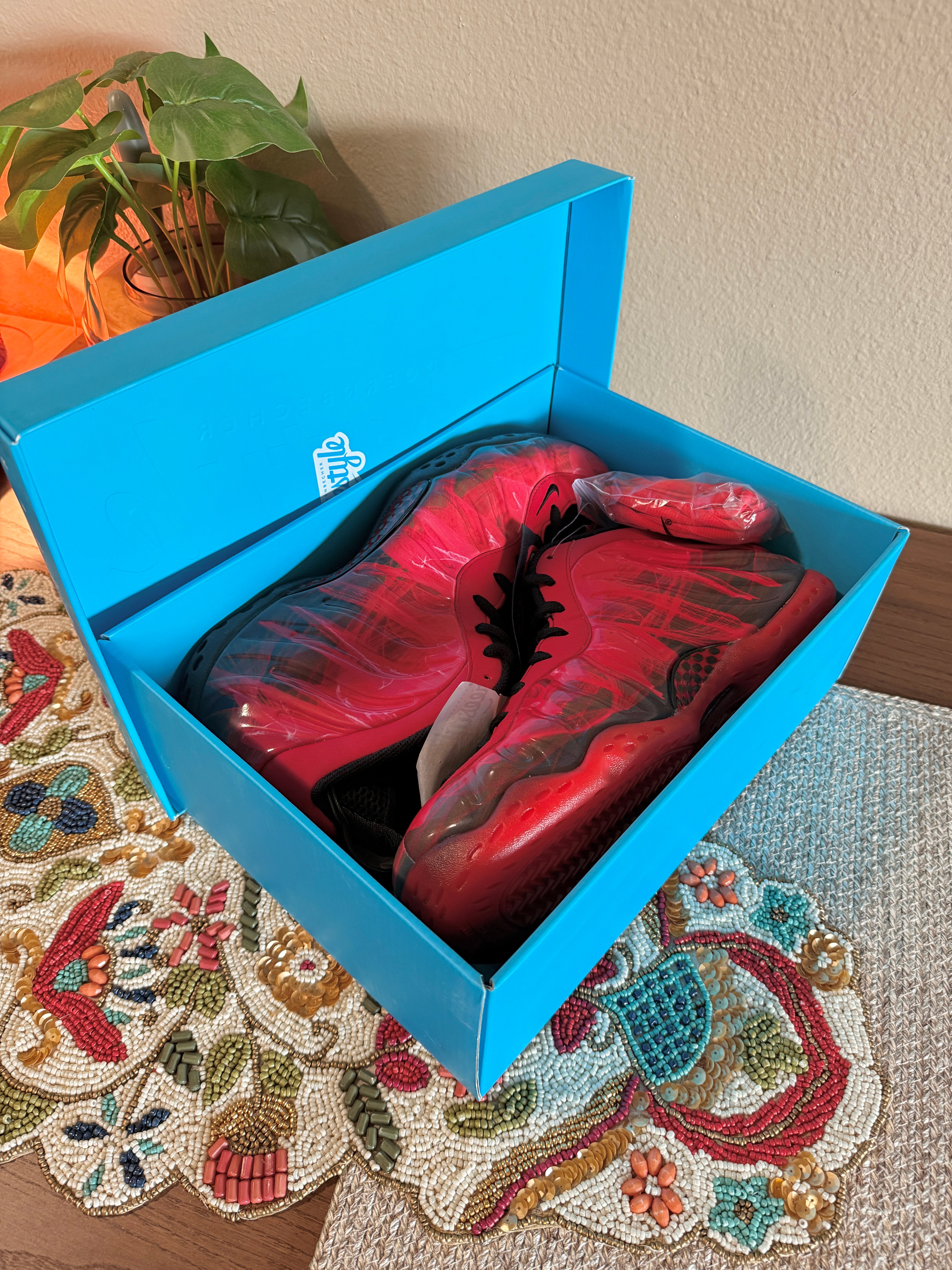 Nike Air Foamposite One Doernbecher Size 11.5