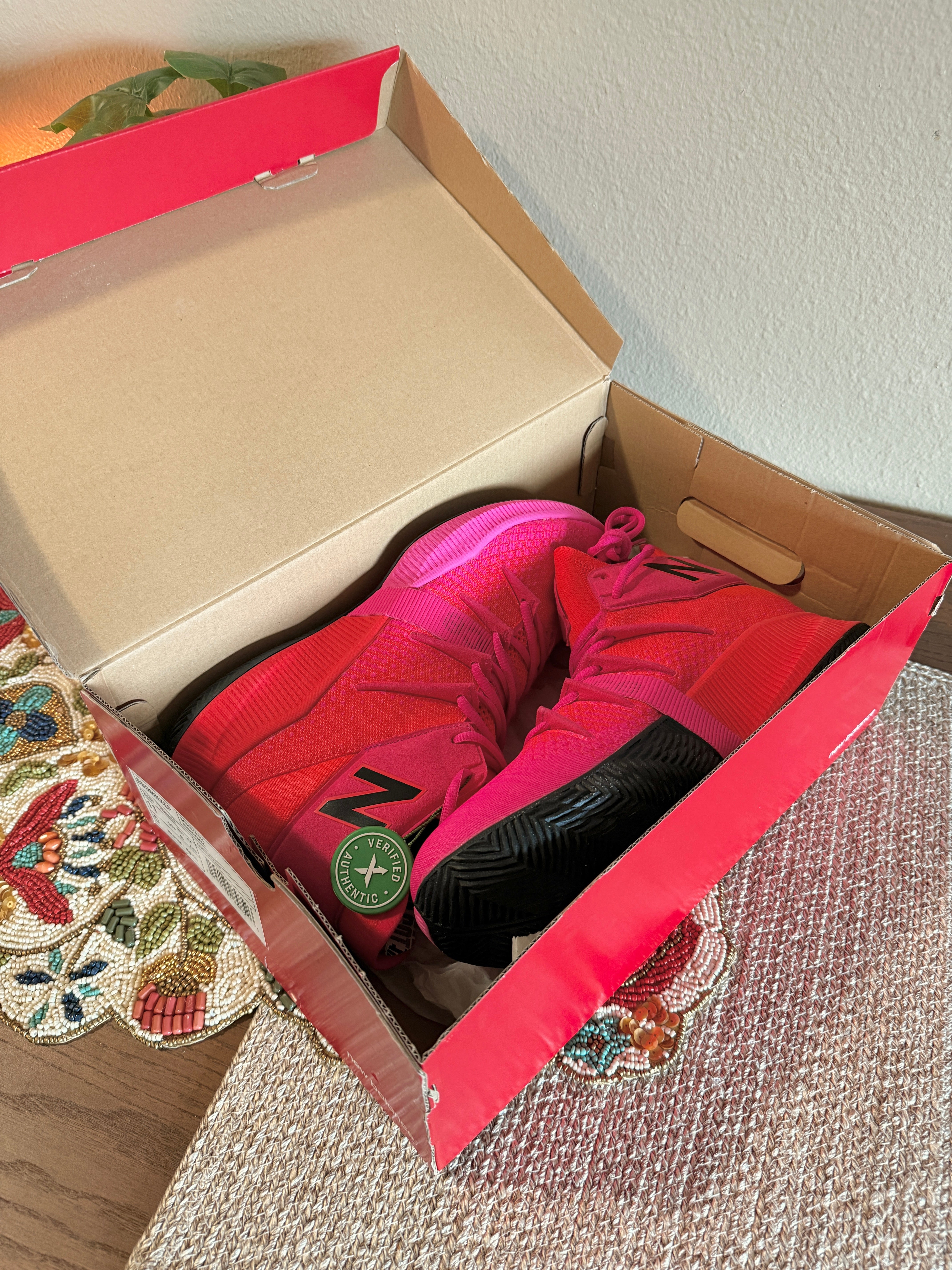 New Balance OMN1S Heat Wave Size 11