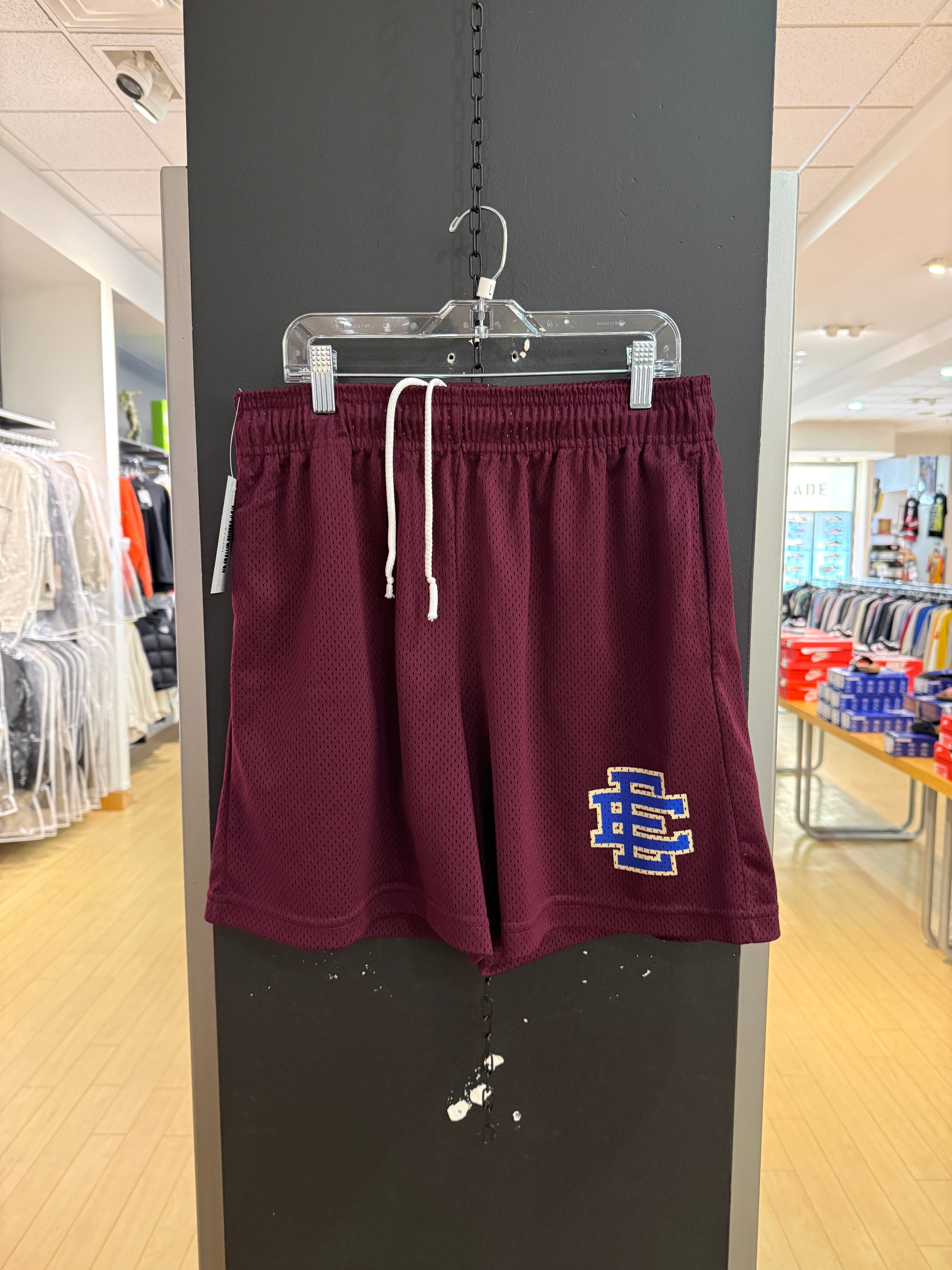 Eric Emanuel EE Basic Short Burgundy / Blue Size L USED