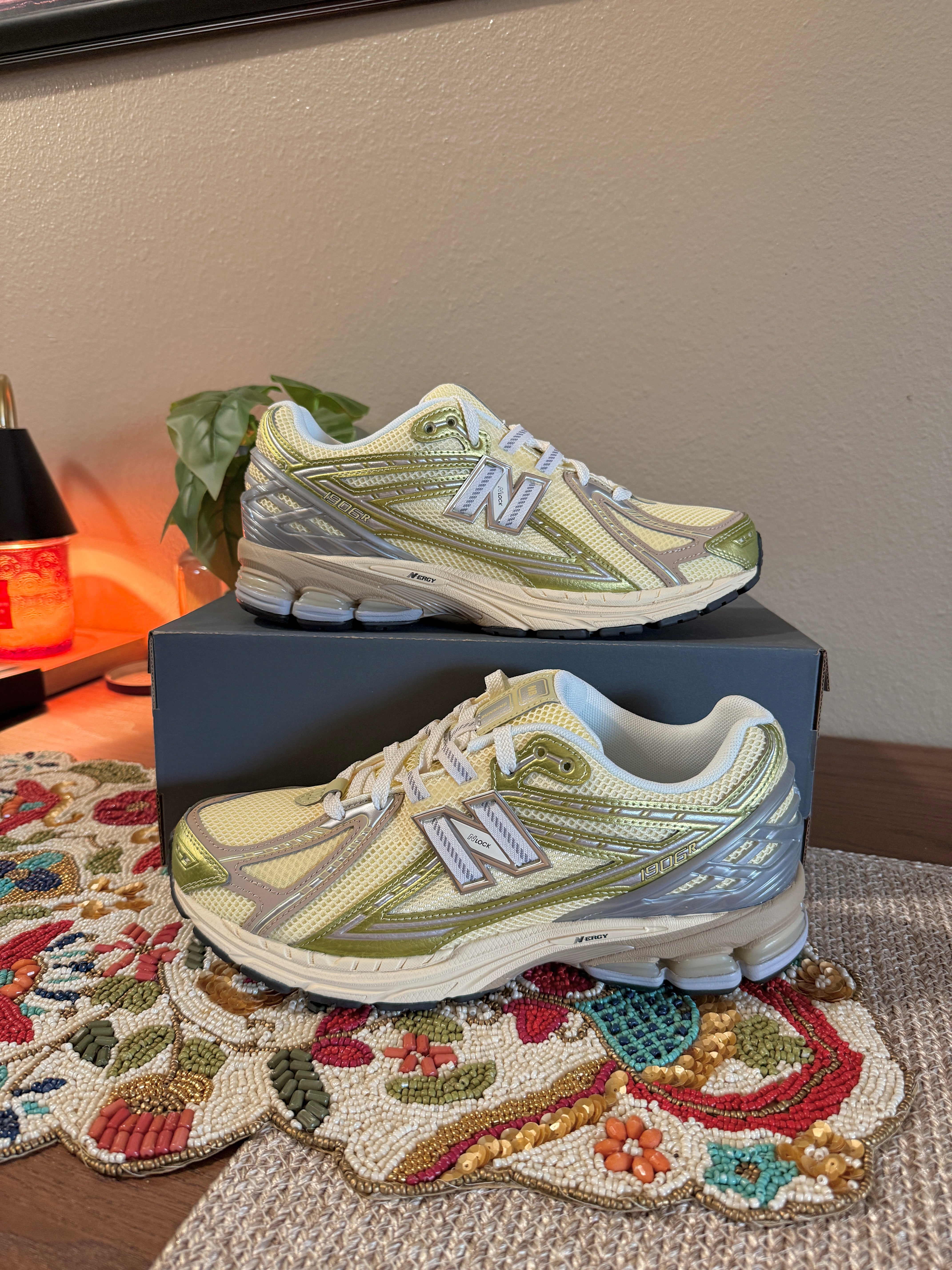 New Balance 1906R Yellow Parchment Size 9