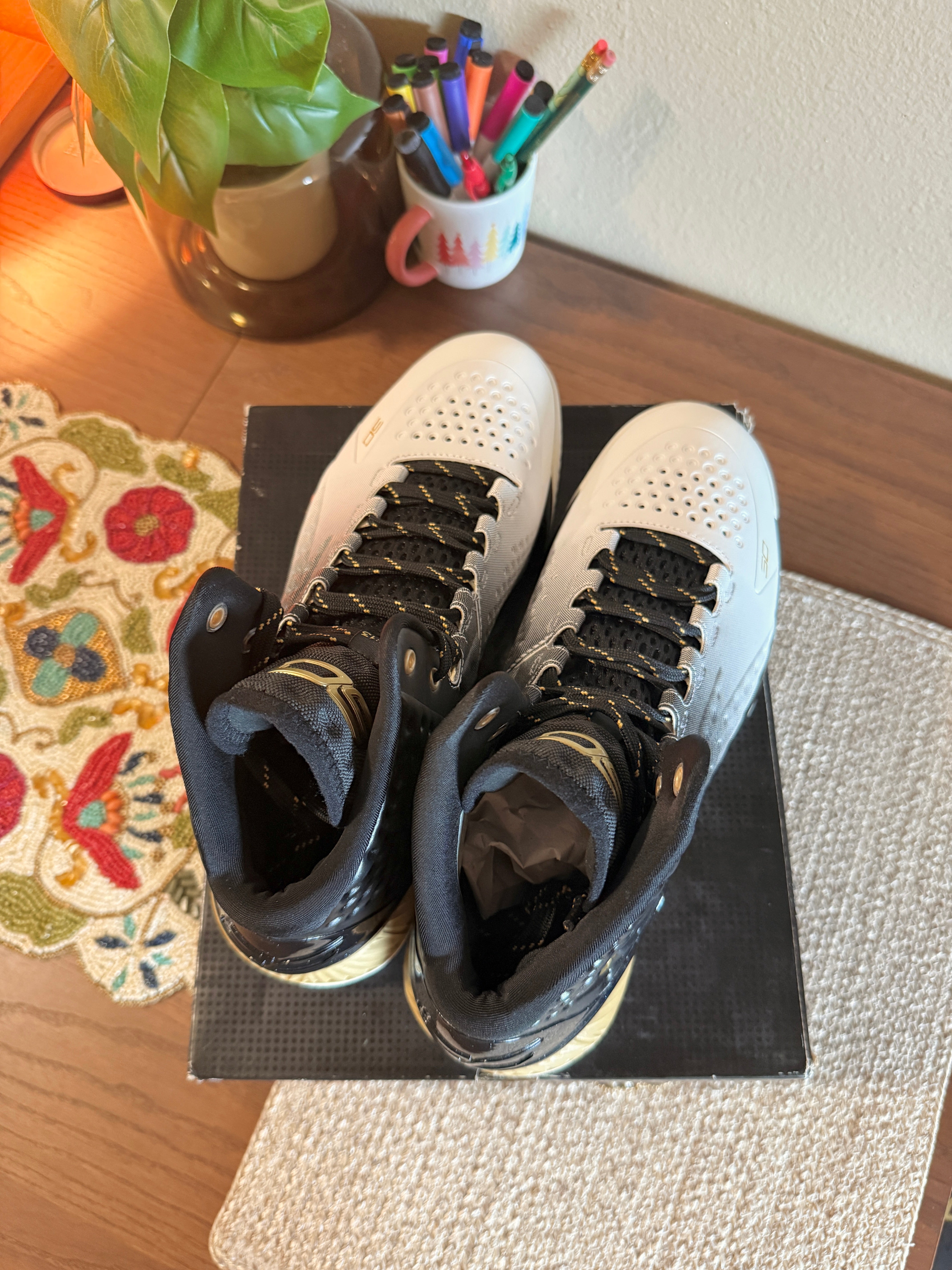 Under Armour Curry 1 MVP Size 11.5