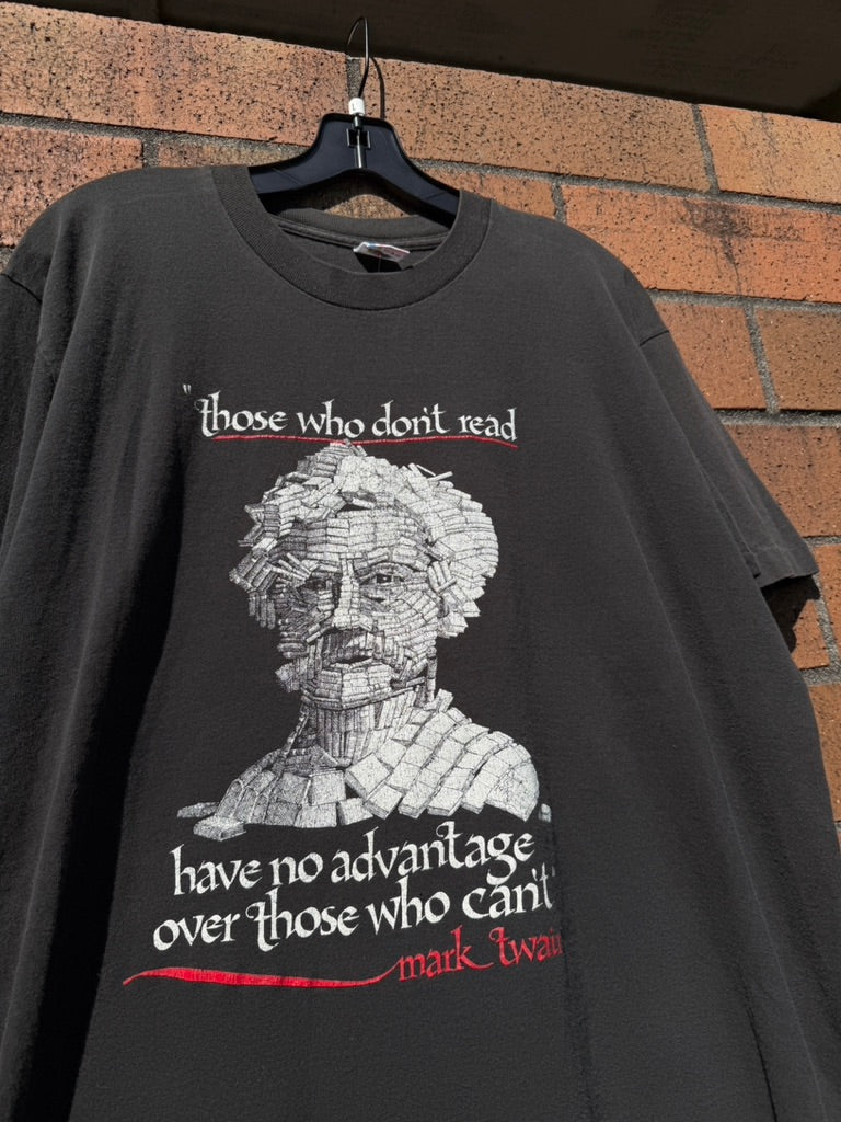 90s Mark Twain Quote Tee Sz L