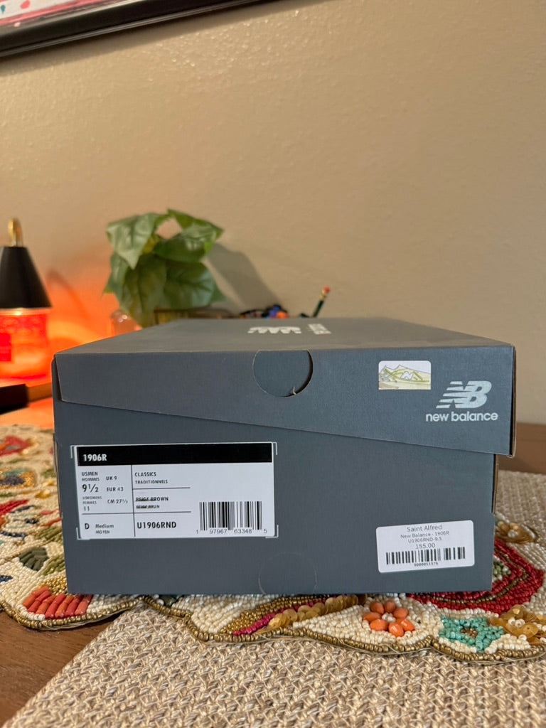New Balance 1906R Yellow Parchment Size 9.5