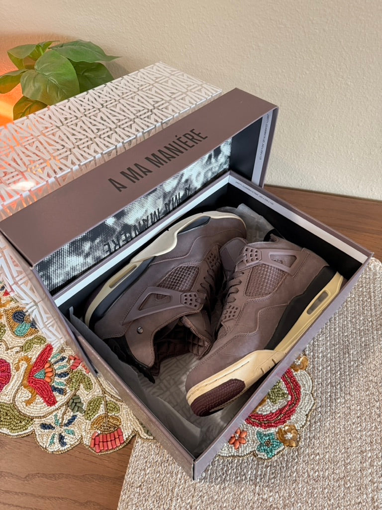 Jordan 4 Retro SP A Ma Maniére Violet Ore Size 11M USED