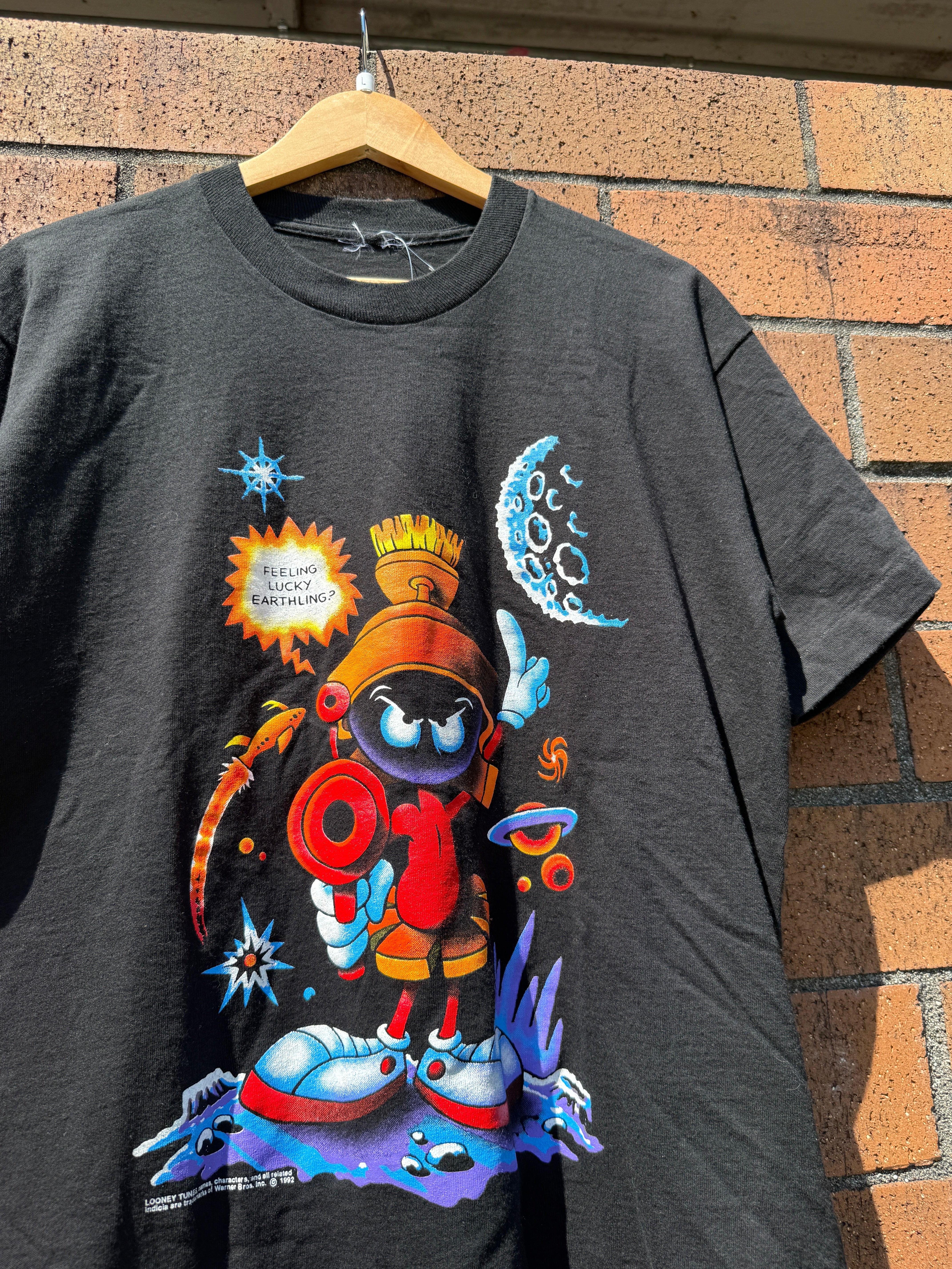1992 Marvin the Martian Feeling Lucky Earthling? Tee Size L