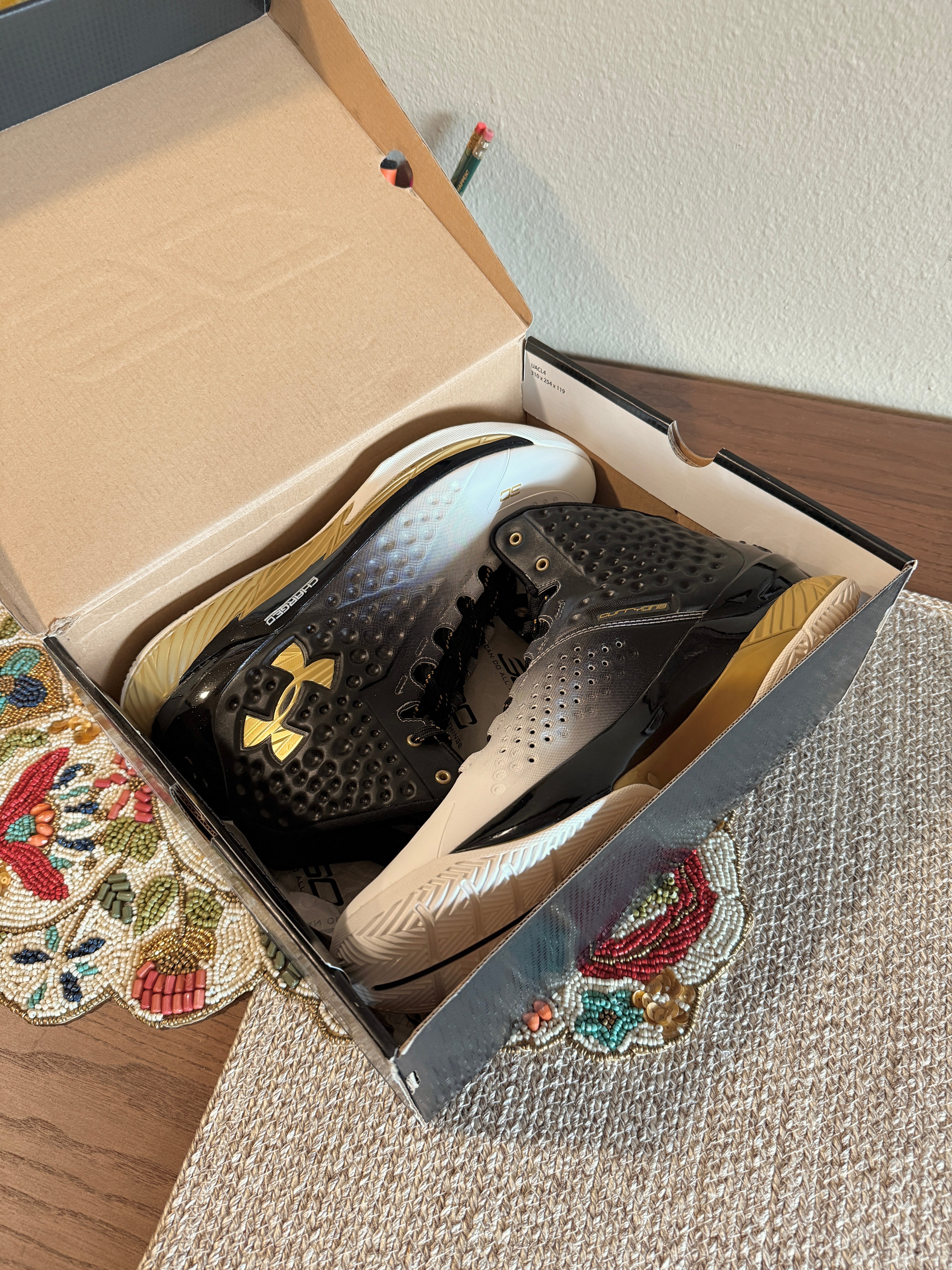 Under Armour Curry 1 MVP Size 11.5
