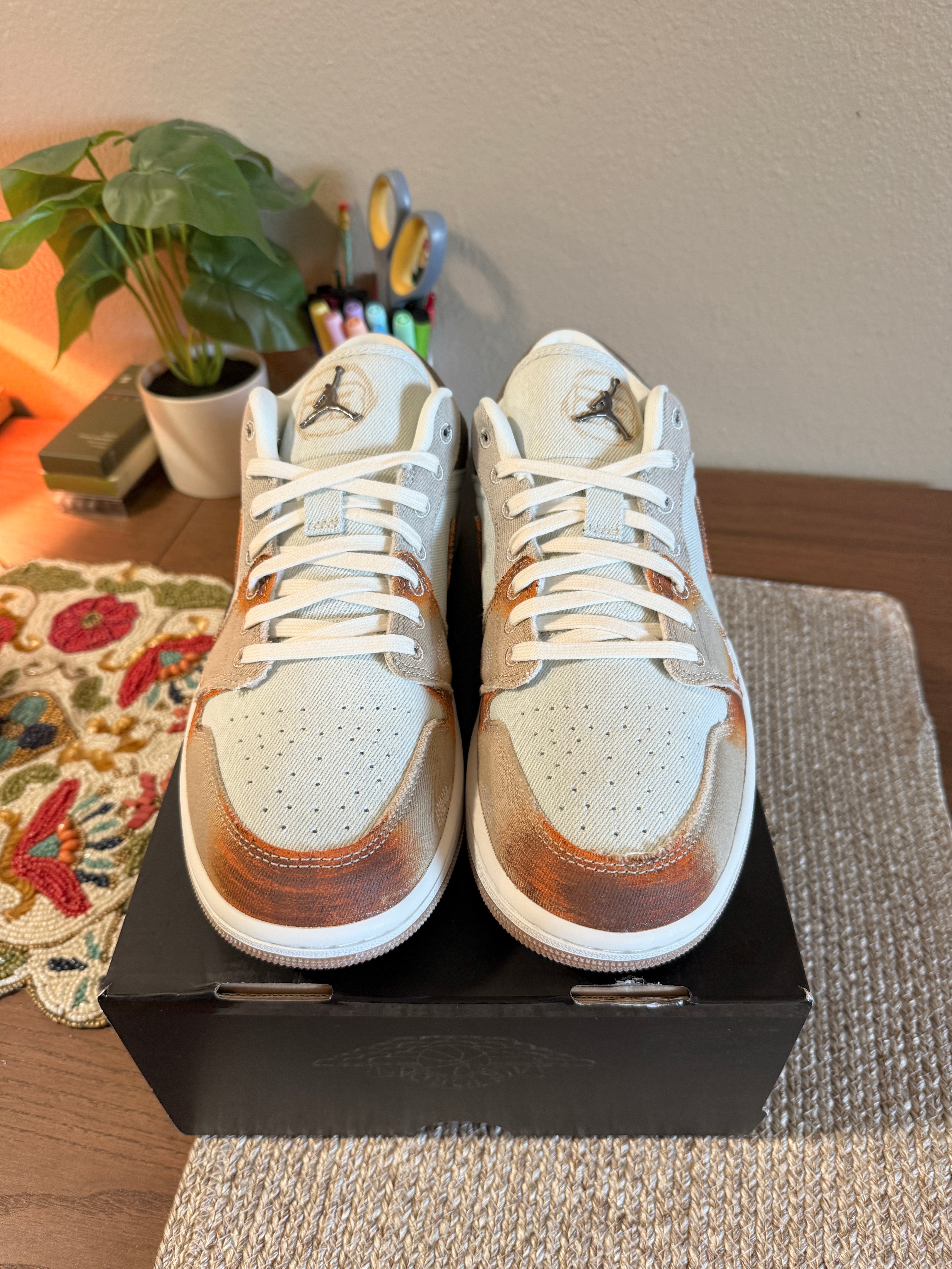 Jordan 1 Low SE Multi-Color Sail Light Bone Size 13 MISSING LID