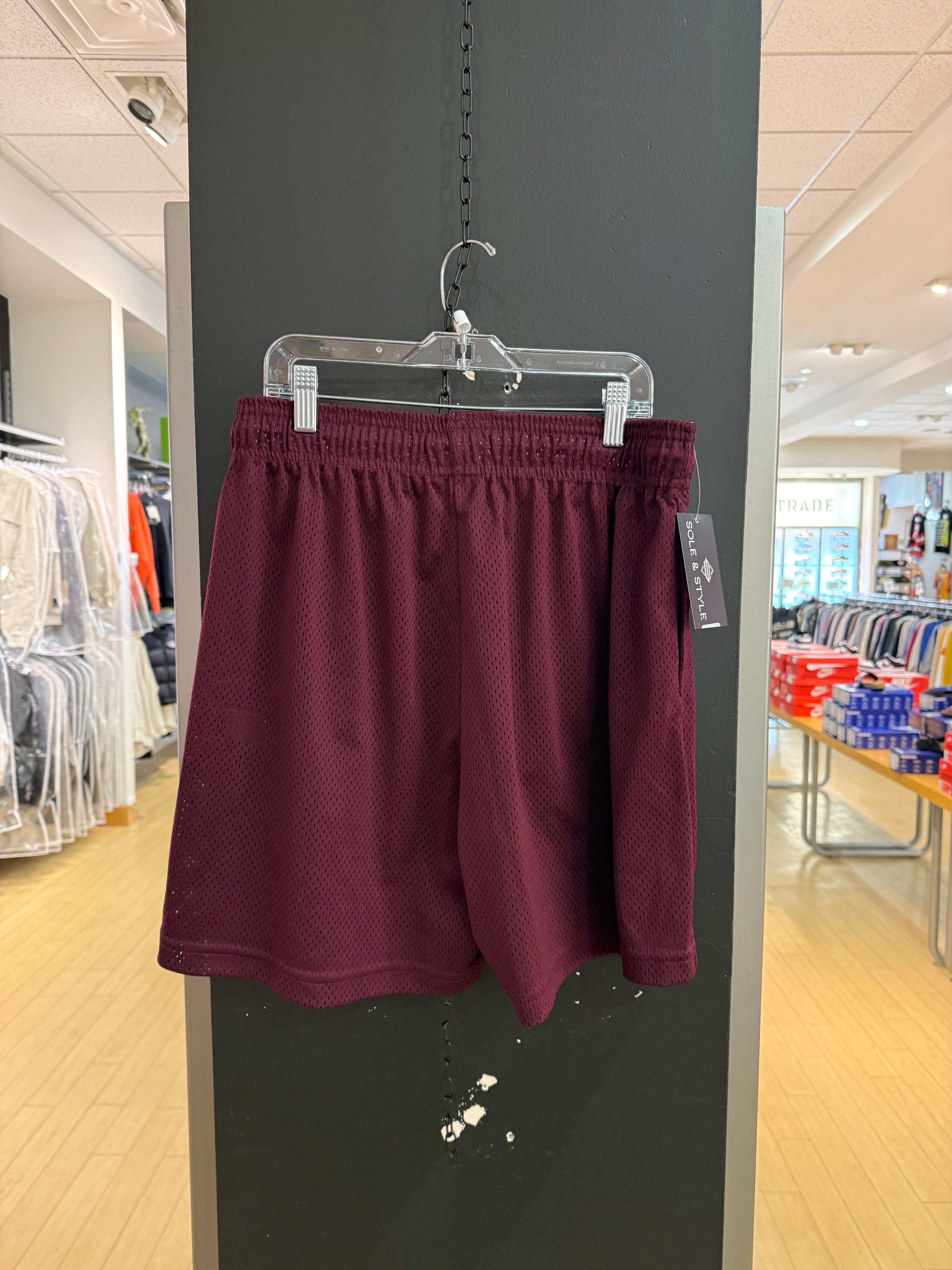 Eric Emanuel EE Basic Short Burgundy / Blue Size L USED