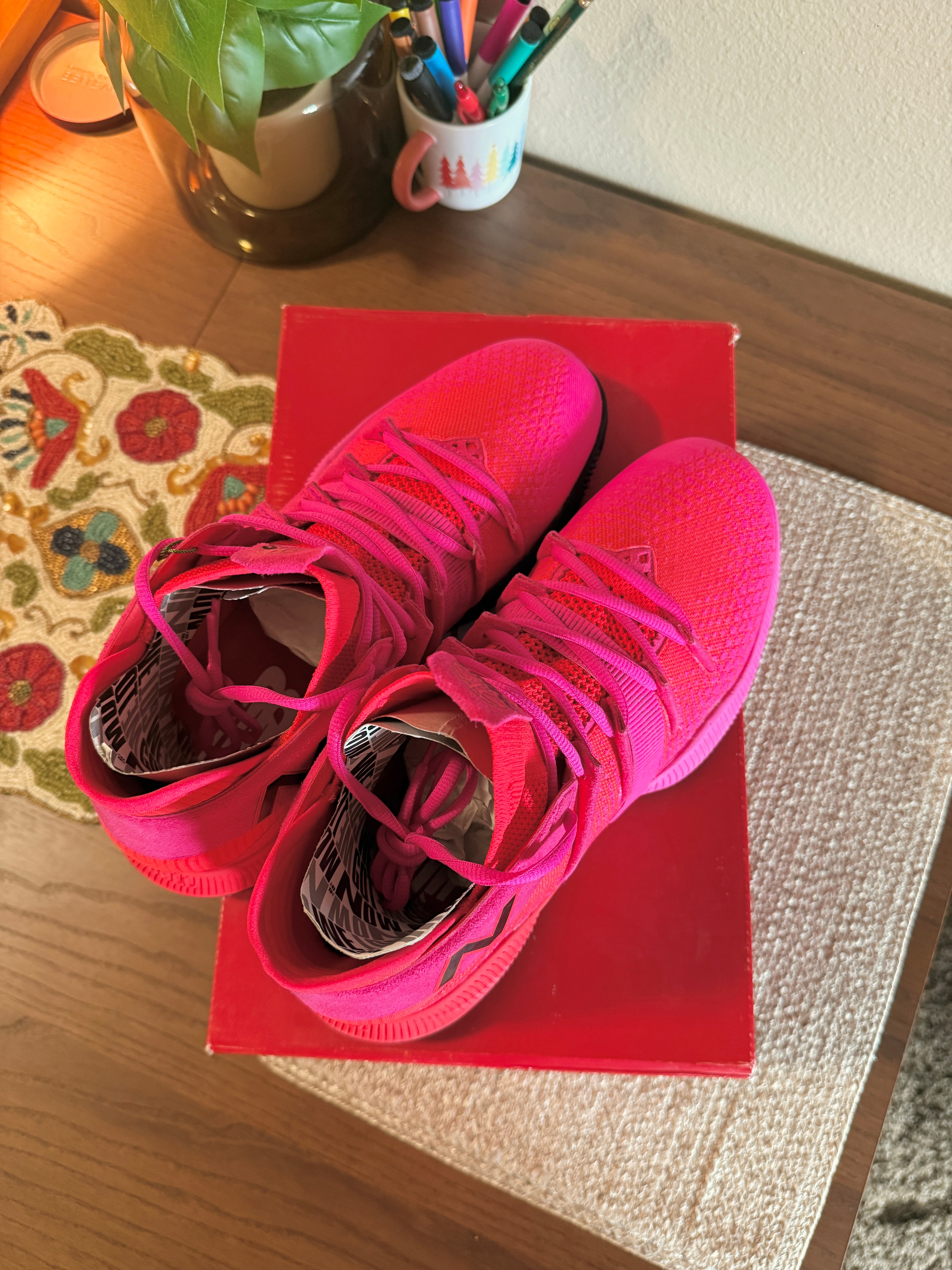 New Balance OMN1S Heat Wave Size 11