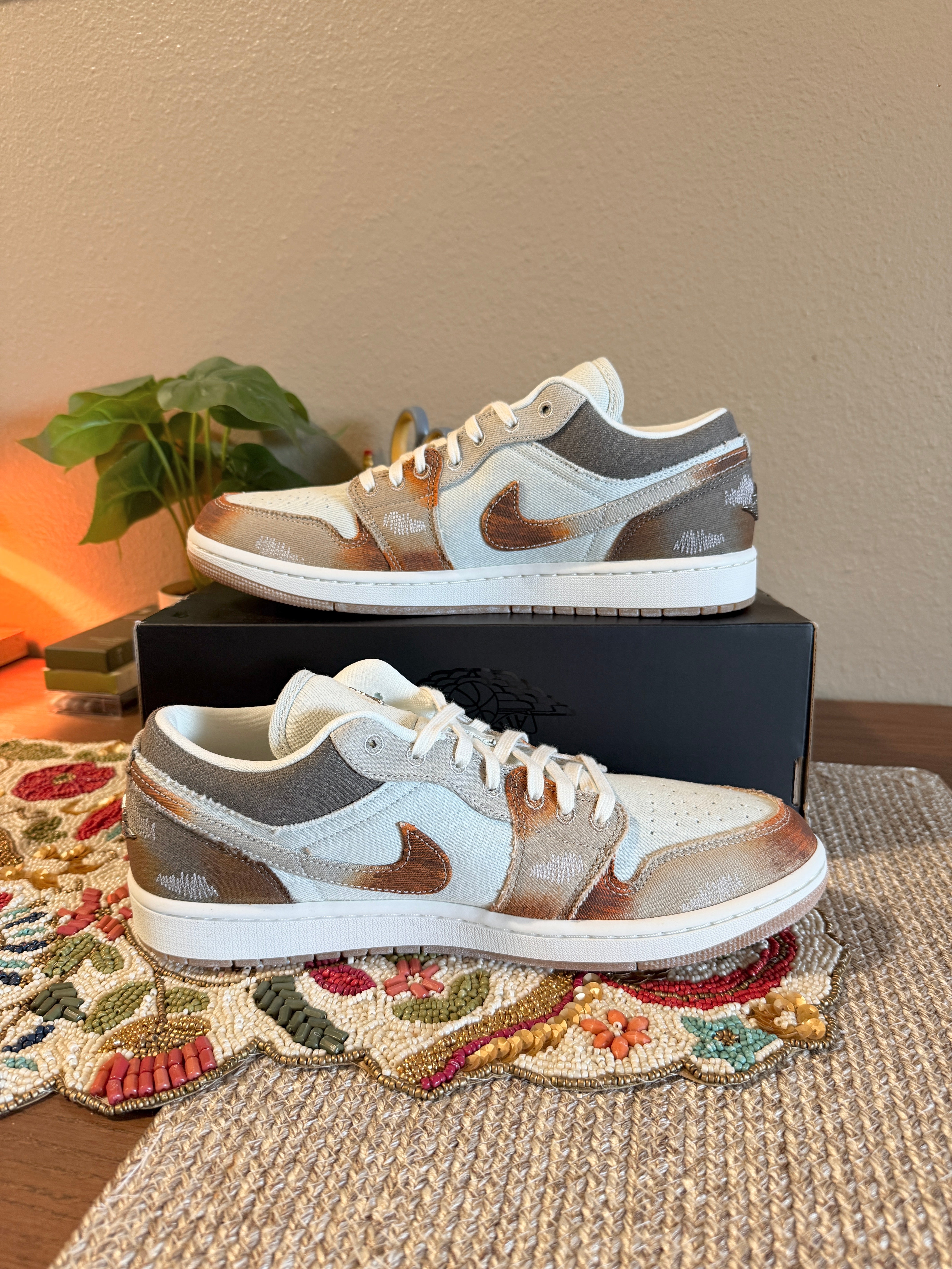 Jordan 1 Low SE Multi-Color Sail Light Bone Size 13 MISSING LID