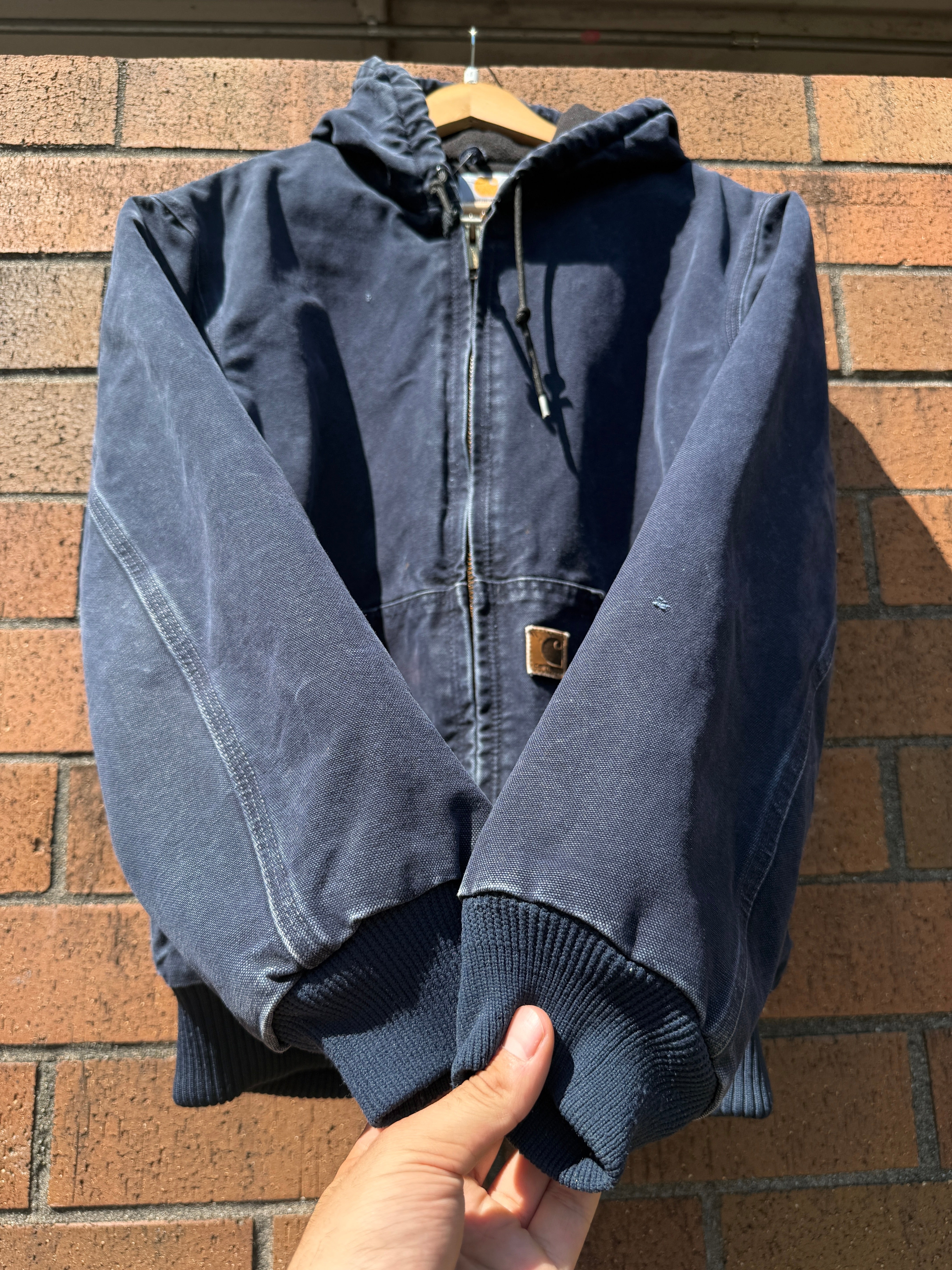 2003 Carhartt Navy Blue Hooded Active Jacket Size M