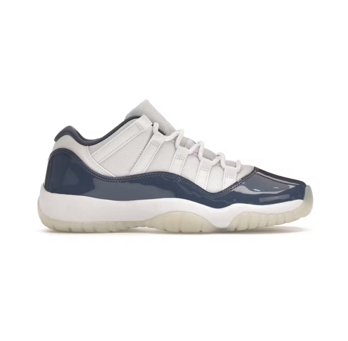 Jordan 11 Retro low Diffused Blue sz 7Y