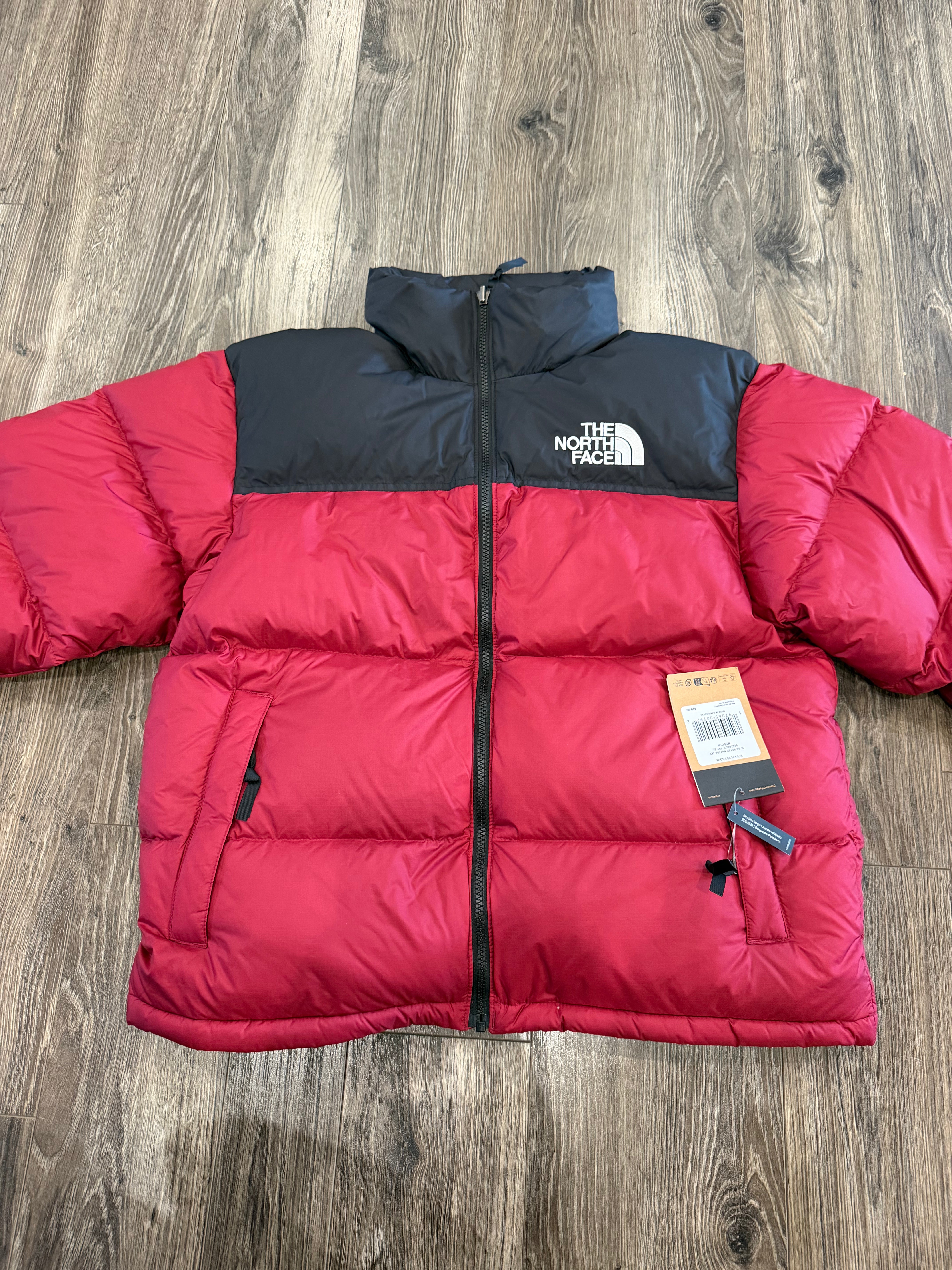 The North Face Men’s Beetroot Sz Medium