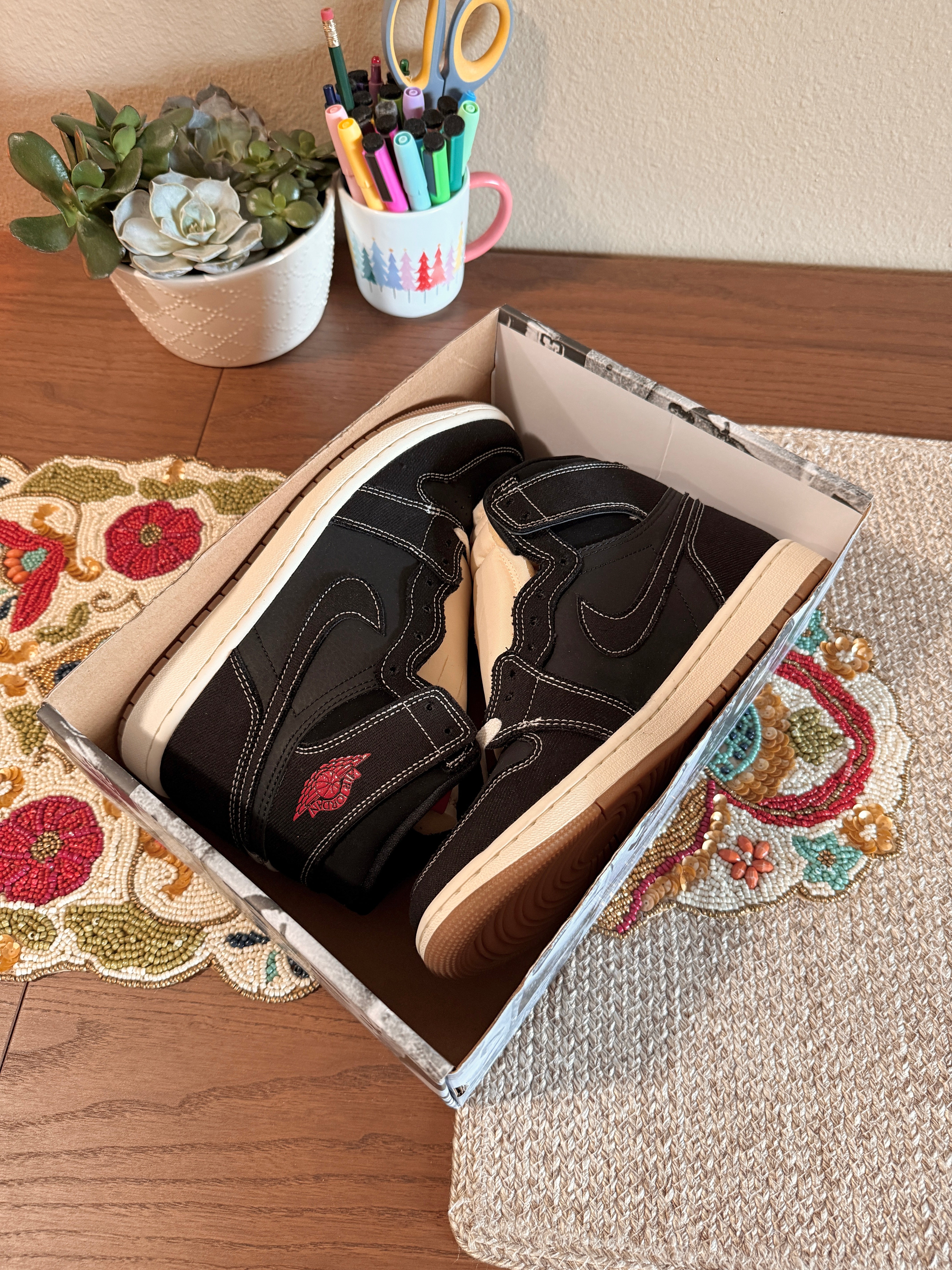 Jordan 1 Retro High OG Flight Club Size 8 MISSING LID