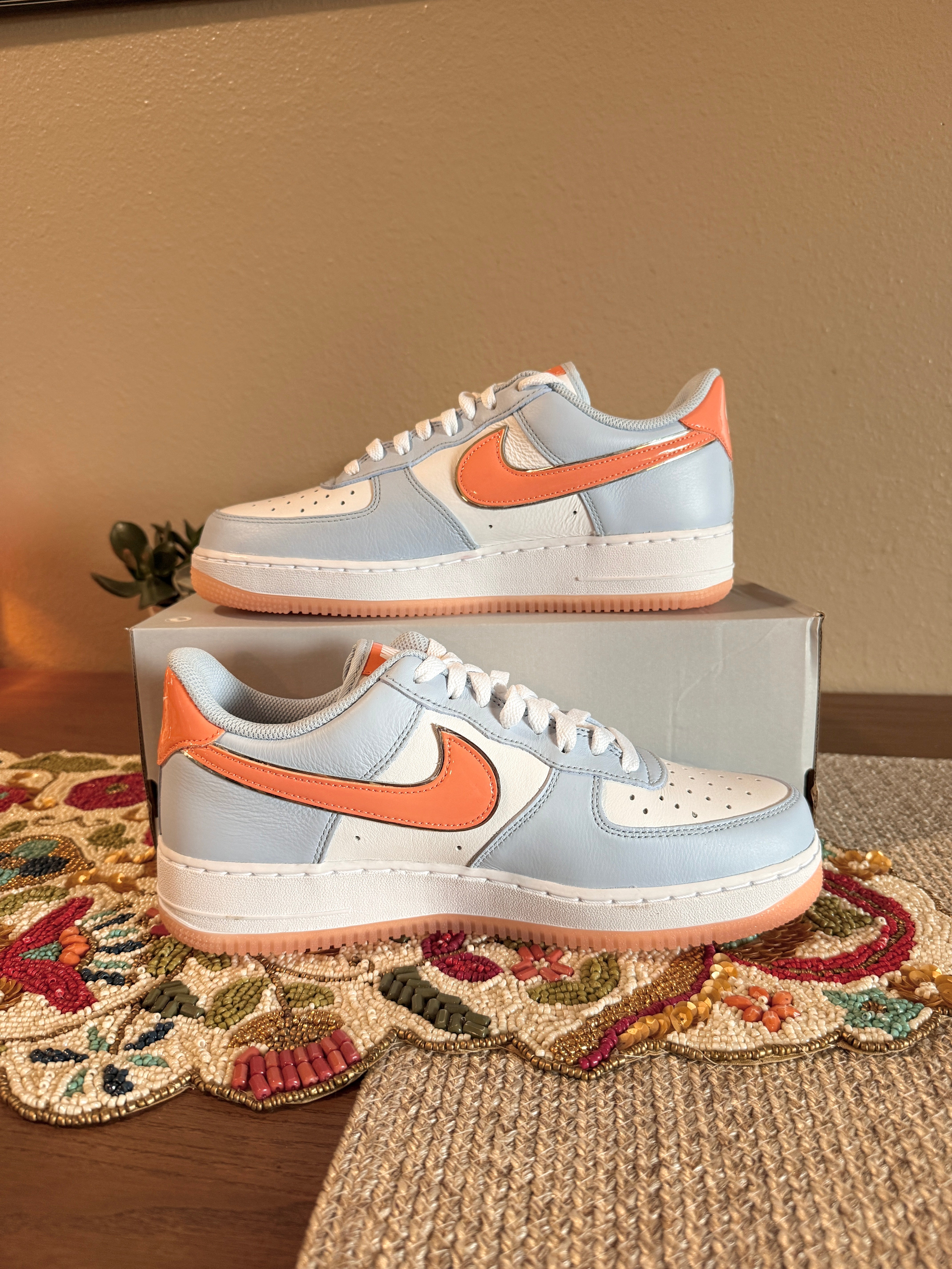 Nike Air Force 1 Low '07 Hydrogen Blue Orange Frost Size 8.5 MISSING LID