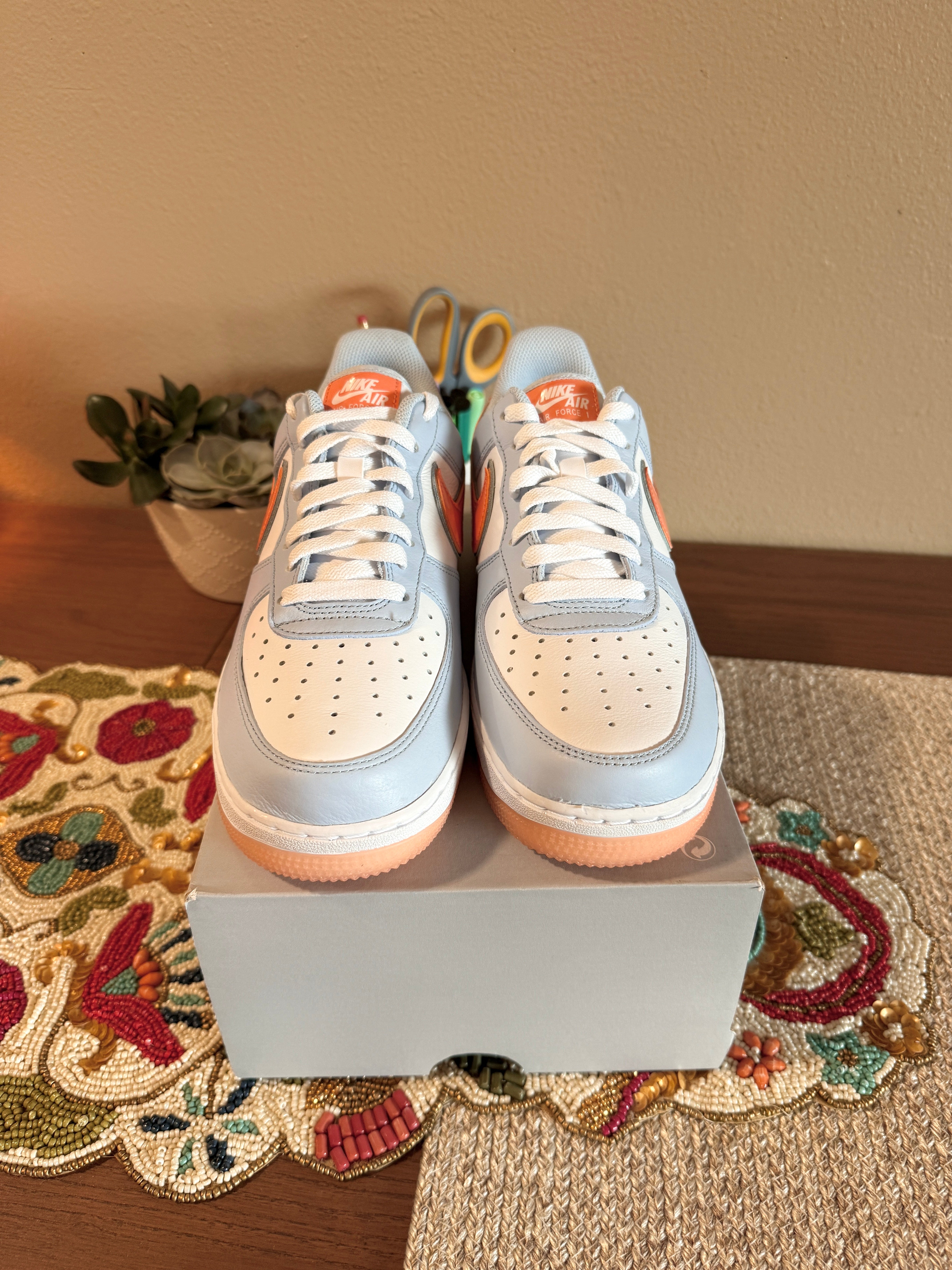 Nike Air Force 1 Low '07 Hydrogen Blue Orange Frost Size 8.5 MISSING LID