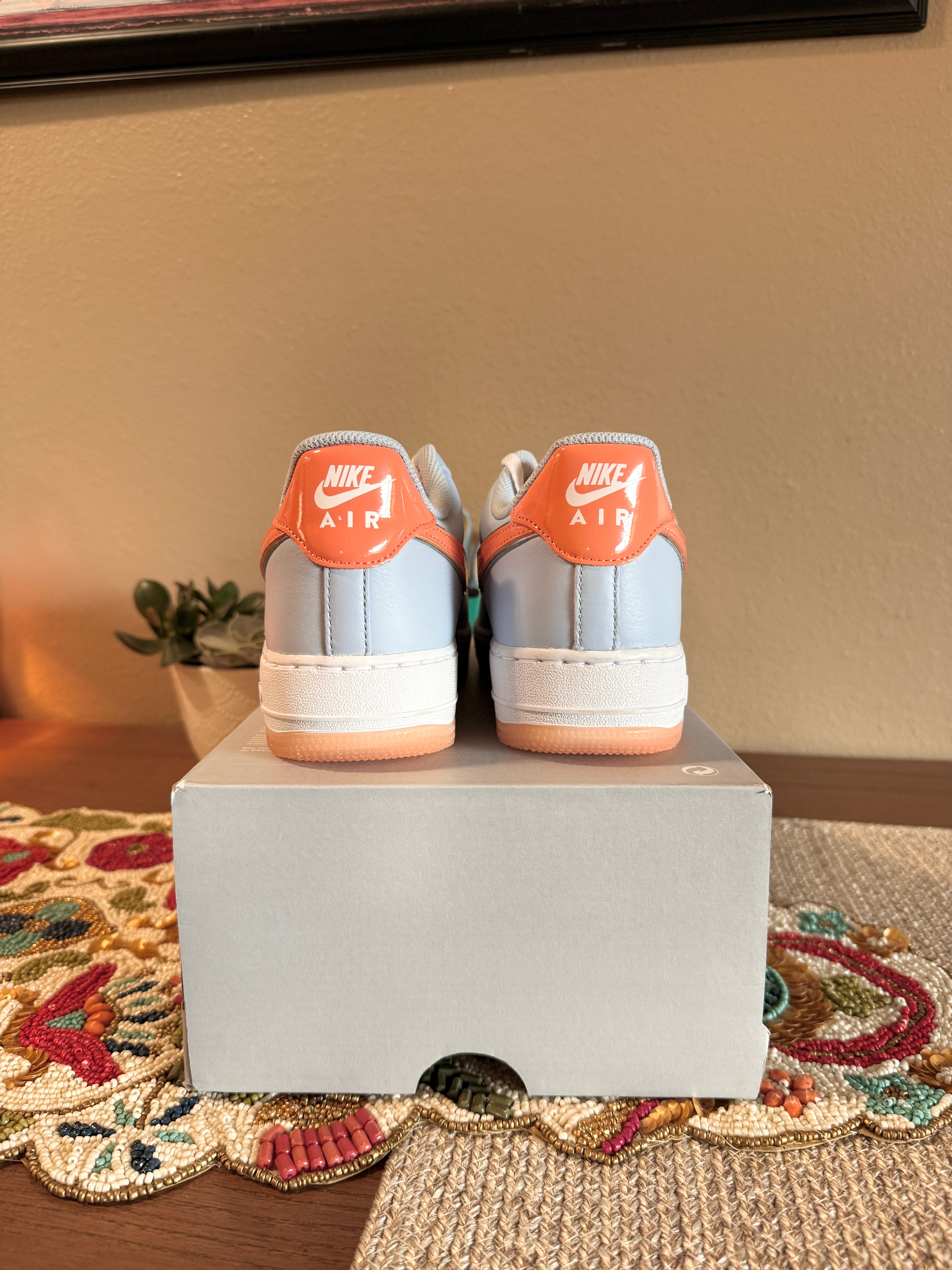 Nike Air Force 1 Low '07 Hydrogen Blue Orange Frost Size 8.5 MISSING LID