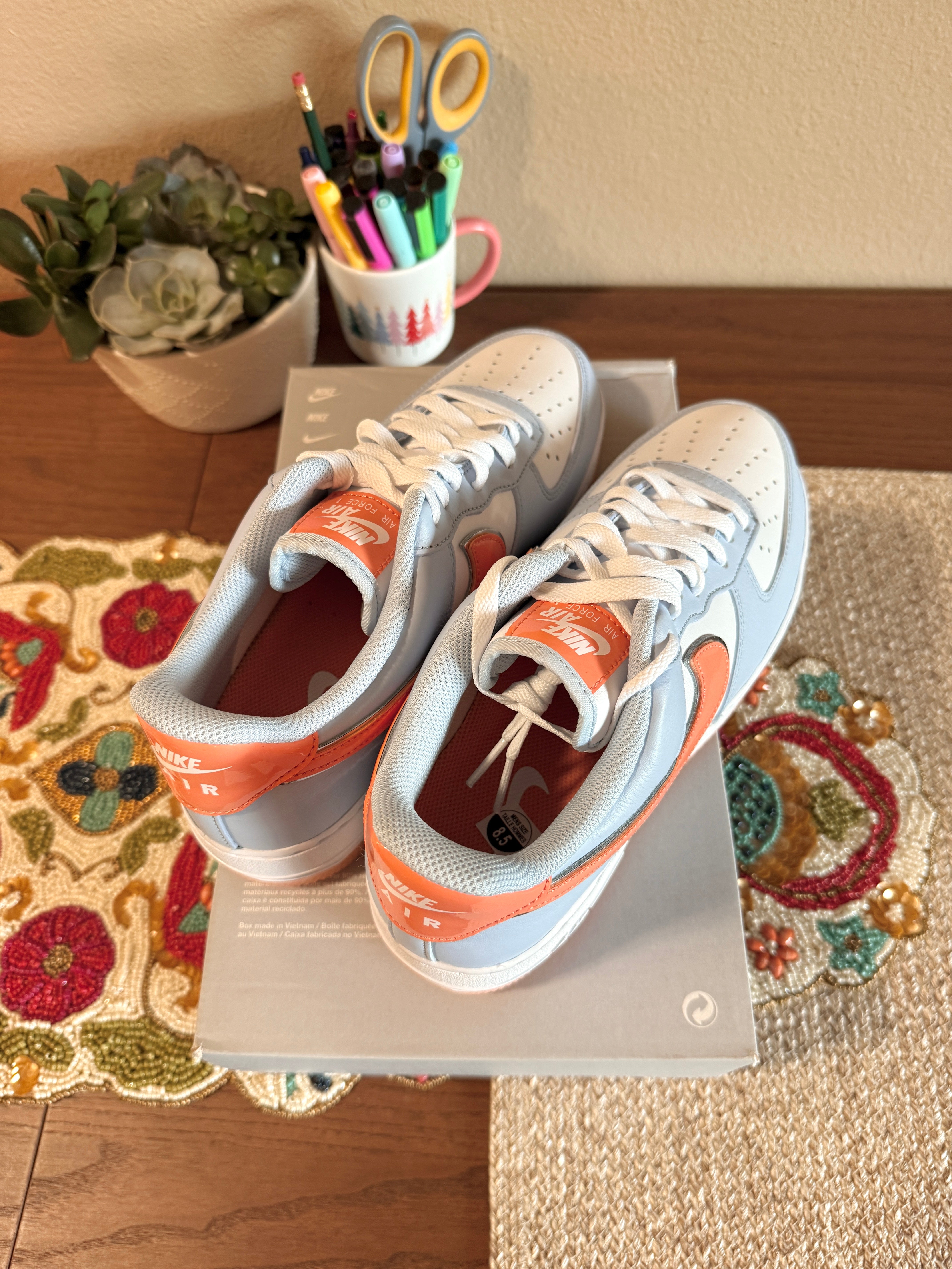 Nike Air Force 1 Low '07 Hydrogen Blue Orange Frost Size 8.5 MISSING LID