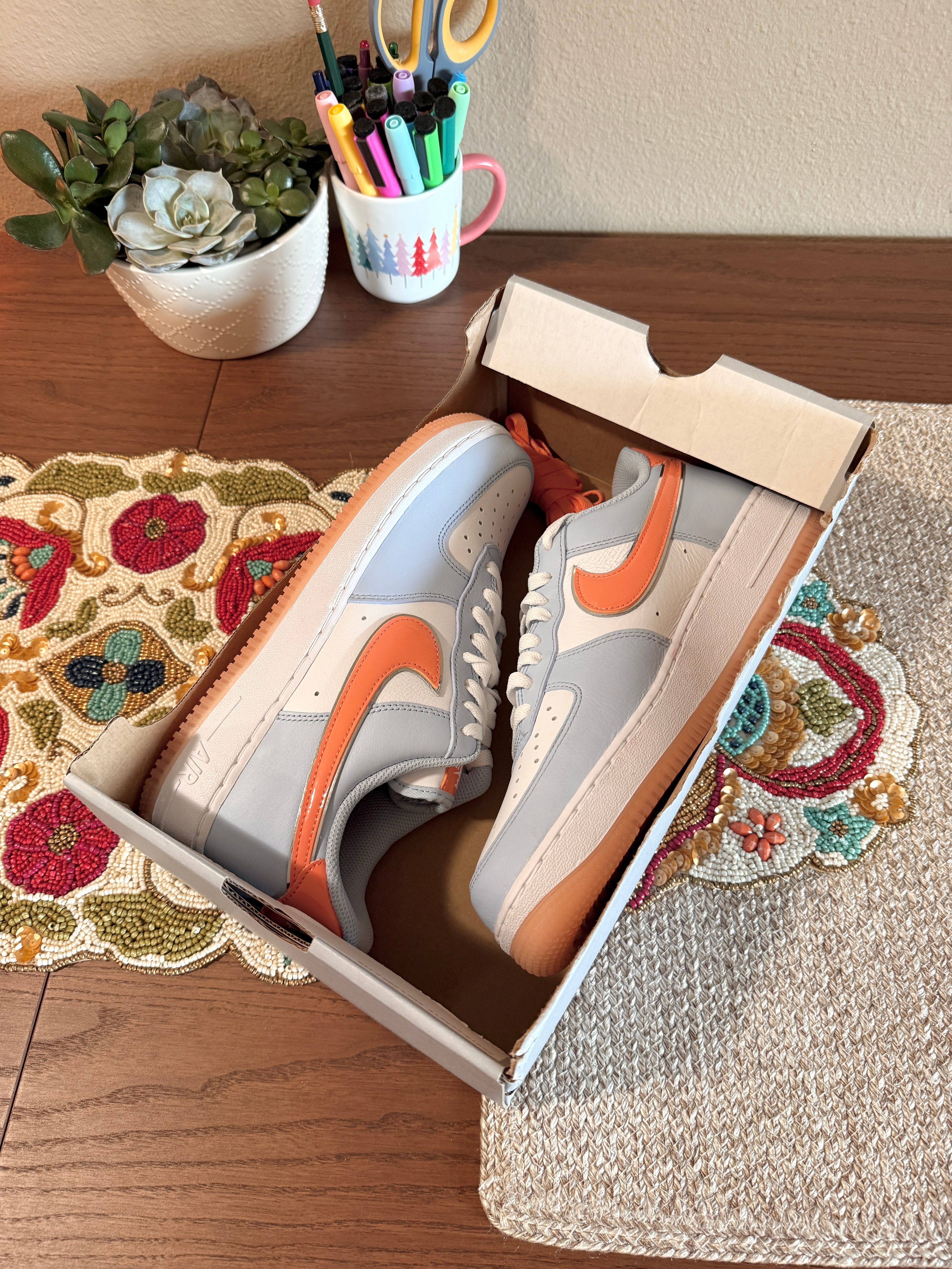 Nike Air Force 1 Low '07 Hydrogen Blue Orange Frost Size 8.5 MISSING LID
