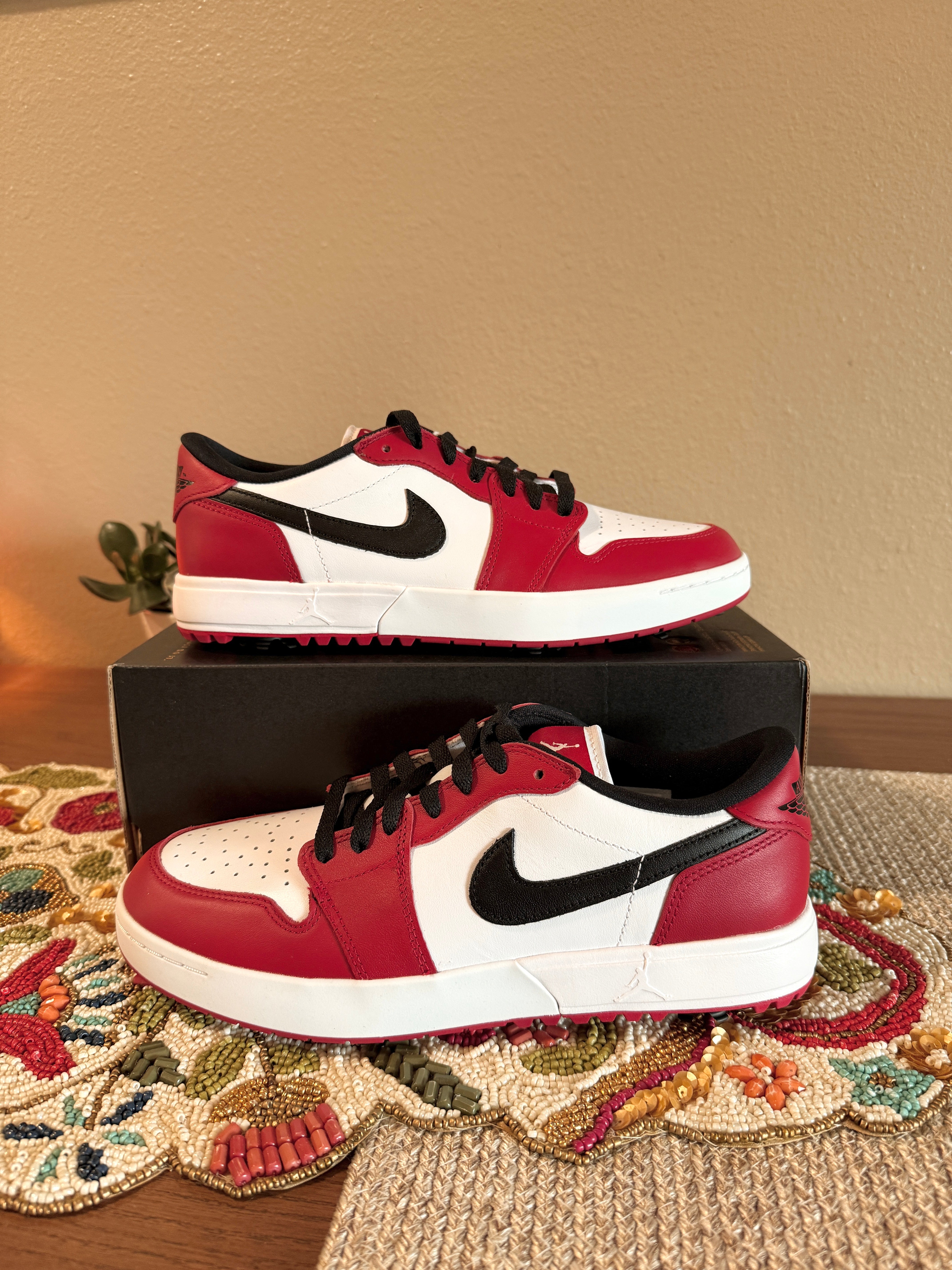 Jordan 1 Low Golf Spiked Chicago Size 8.5 MISSING LID