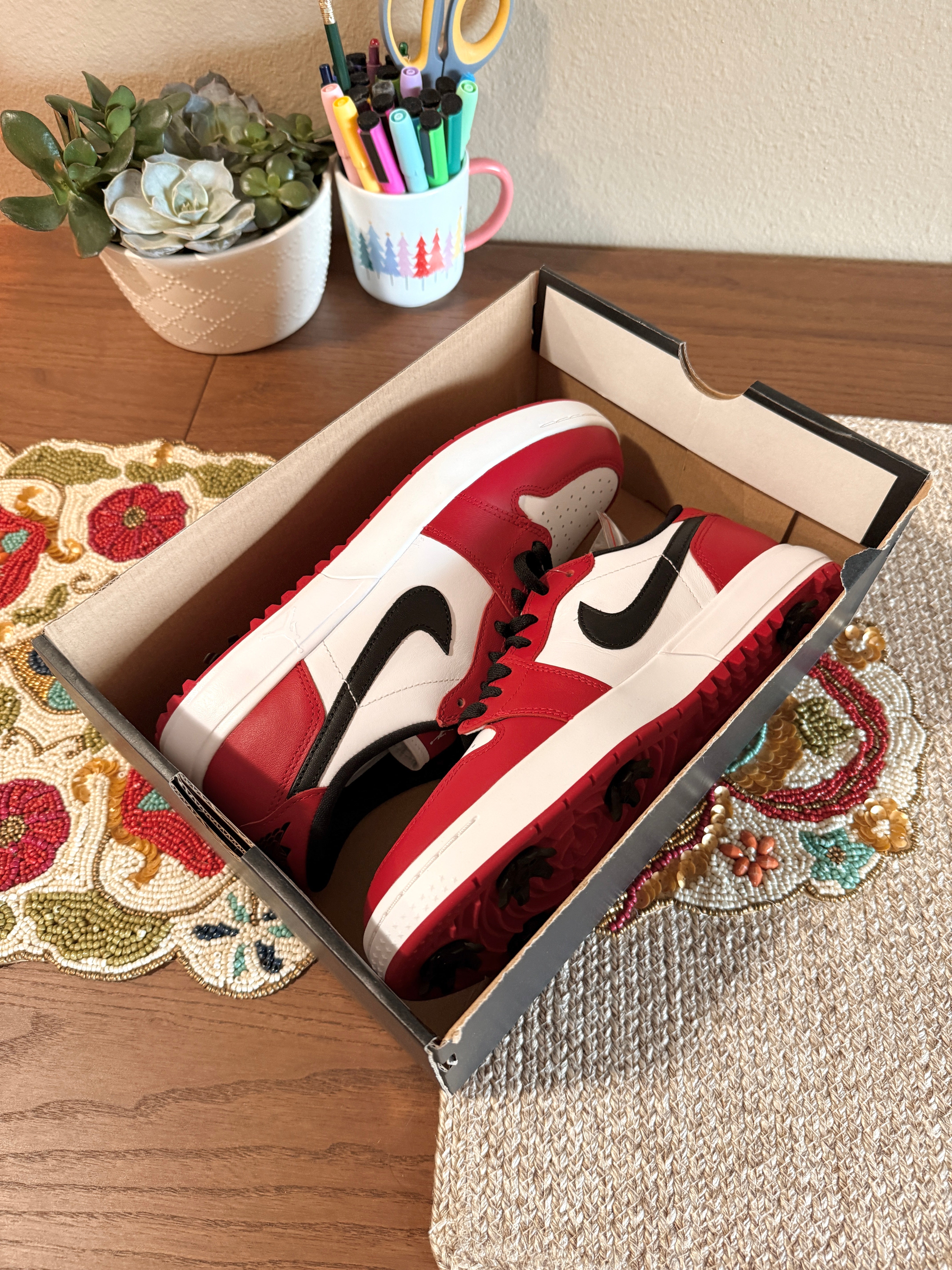 Jordan 1 Low Golf Spiked Chicago Size 8.5 MISSING LID