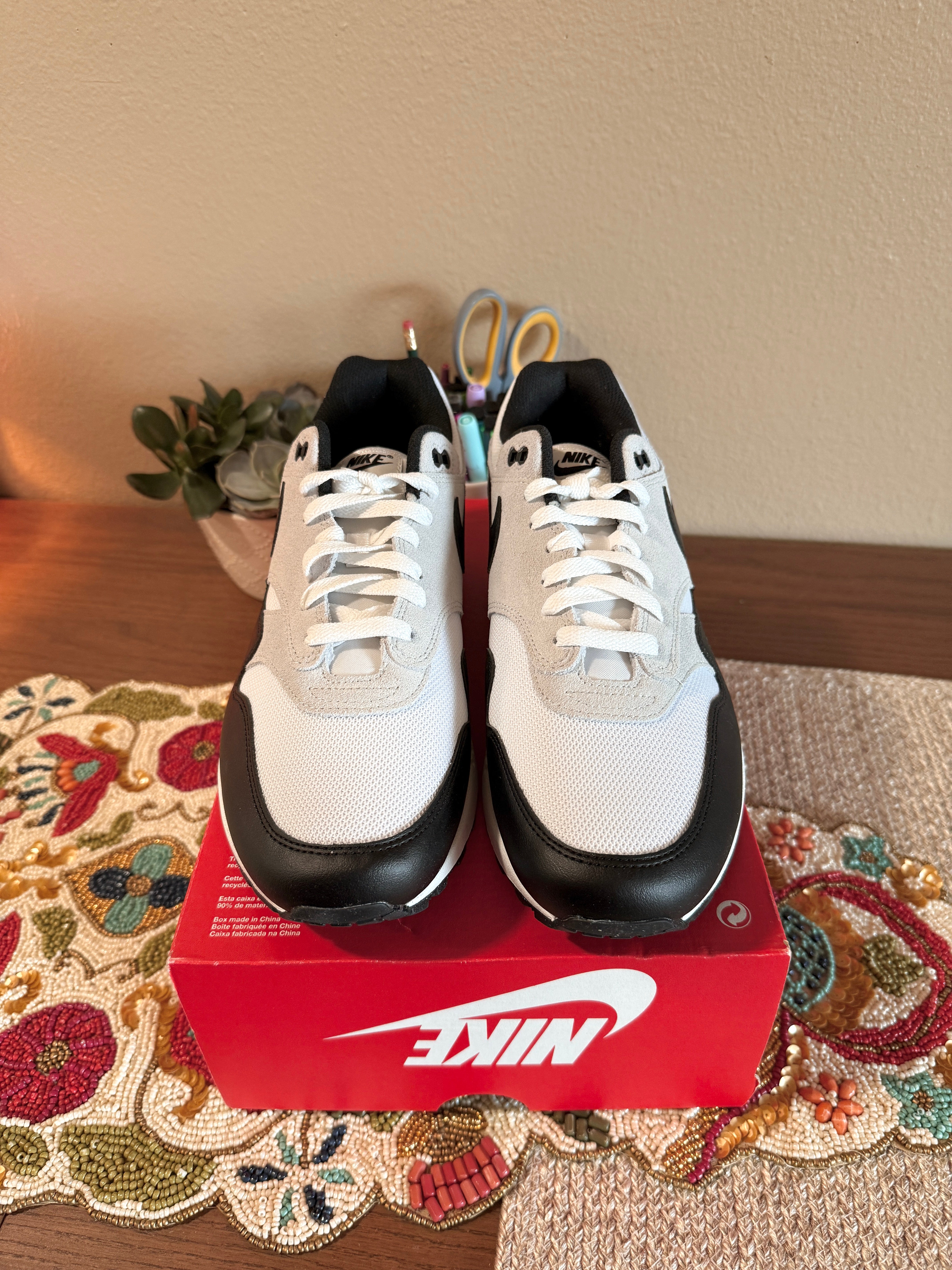 Nike Air Max 1 Essential White Pure Platinum Black Size 11.5 MISSING LID