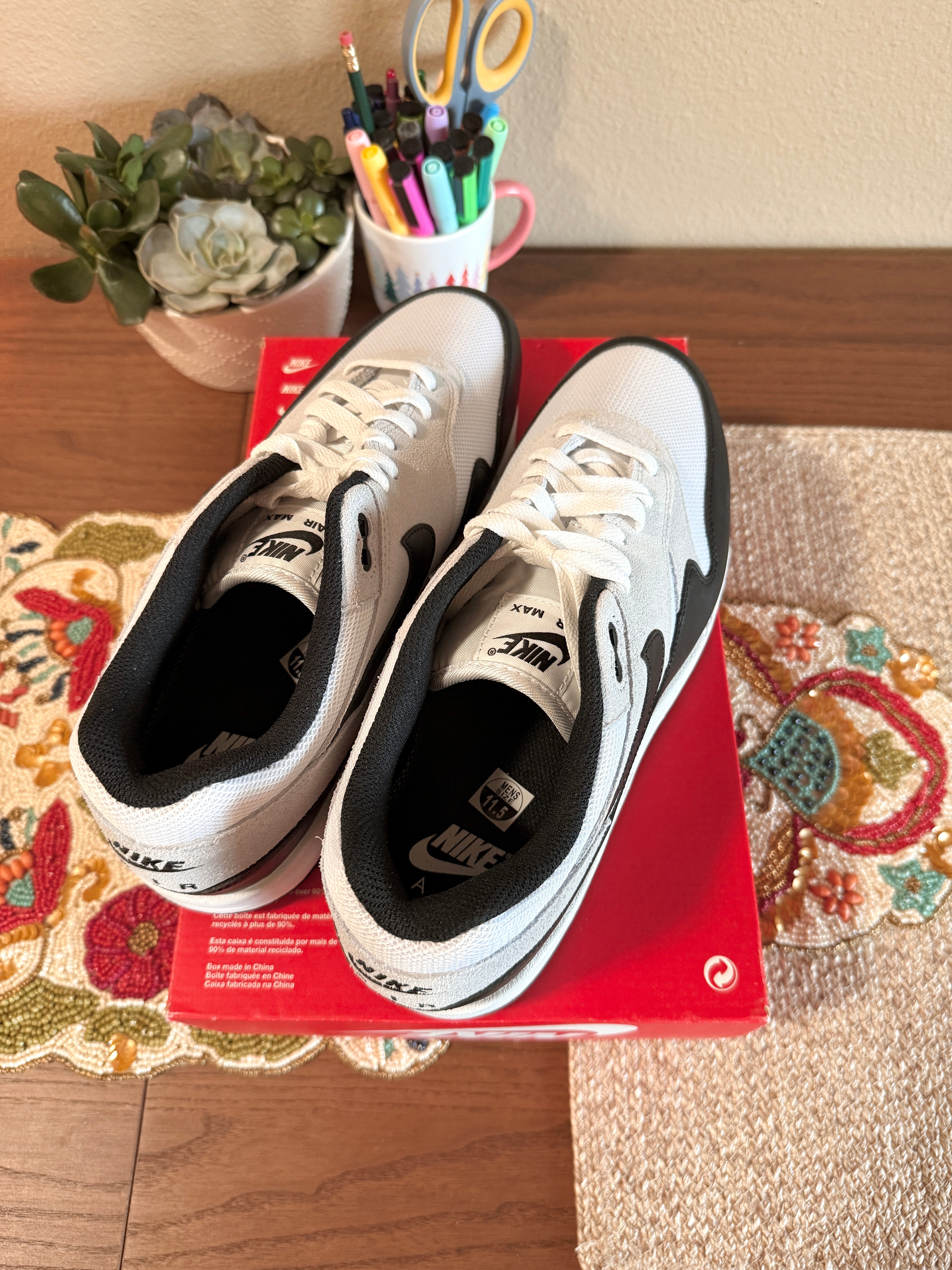 Nike Air Max 1 Essential White Pure Platinum Black Size 11.5 MISSING LID