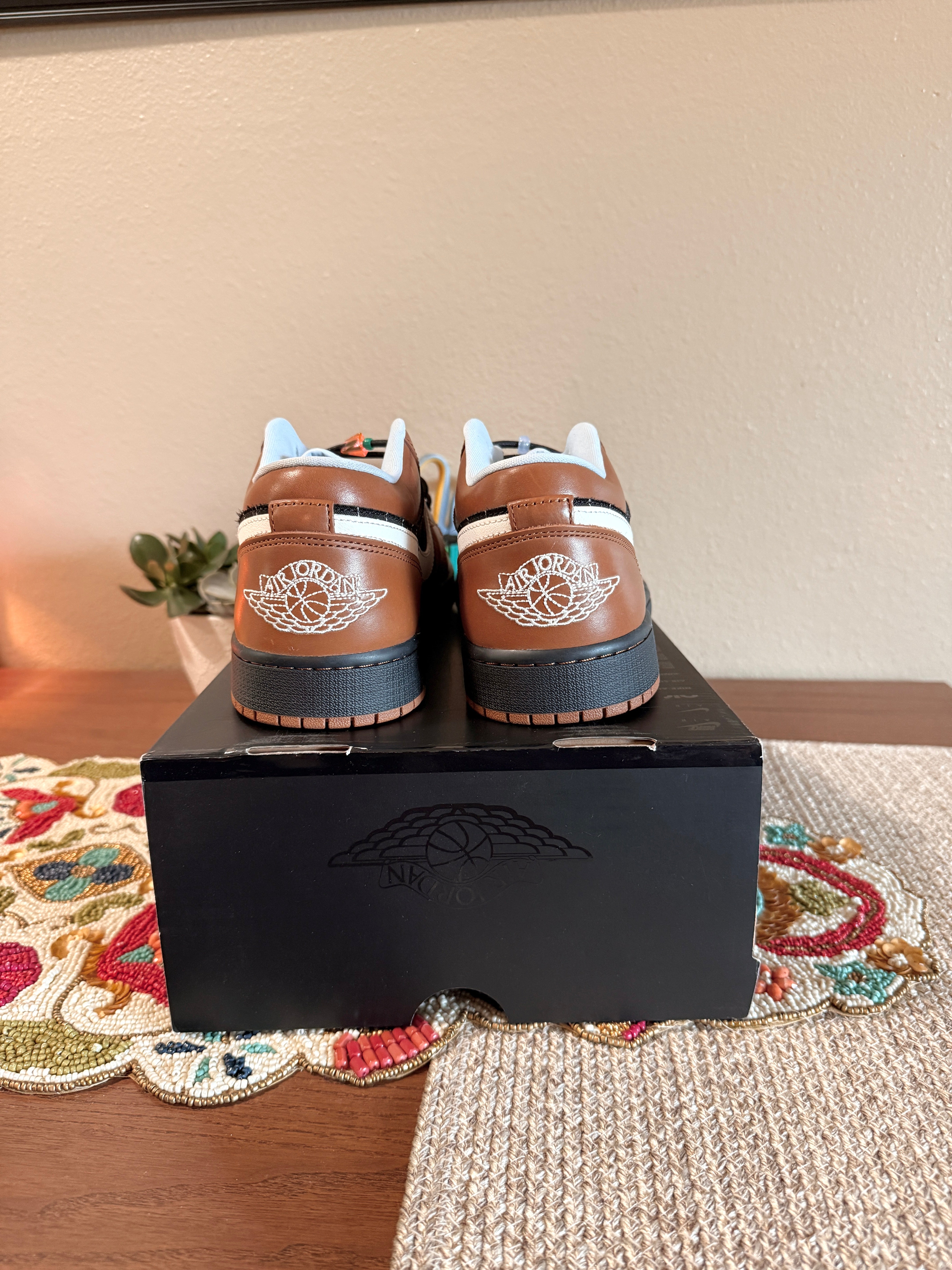 Jordan 1 Low SE Black Sail Light British Tan Size 12 MISSING LID