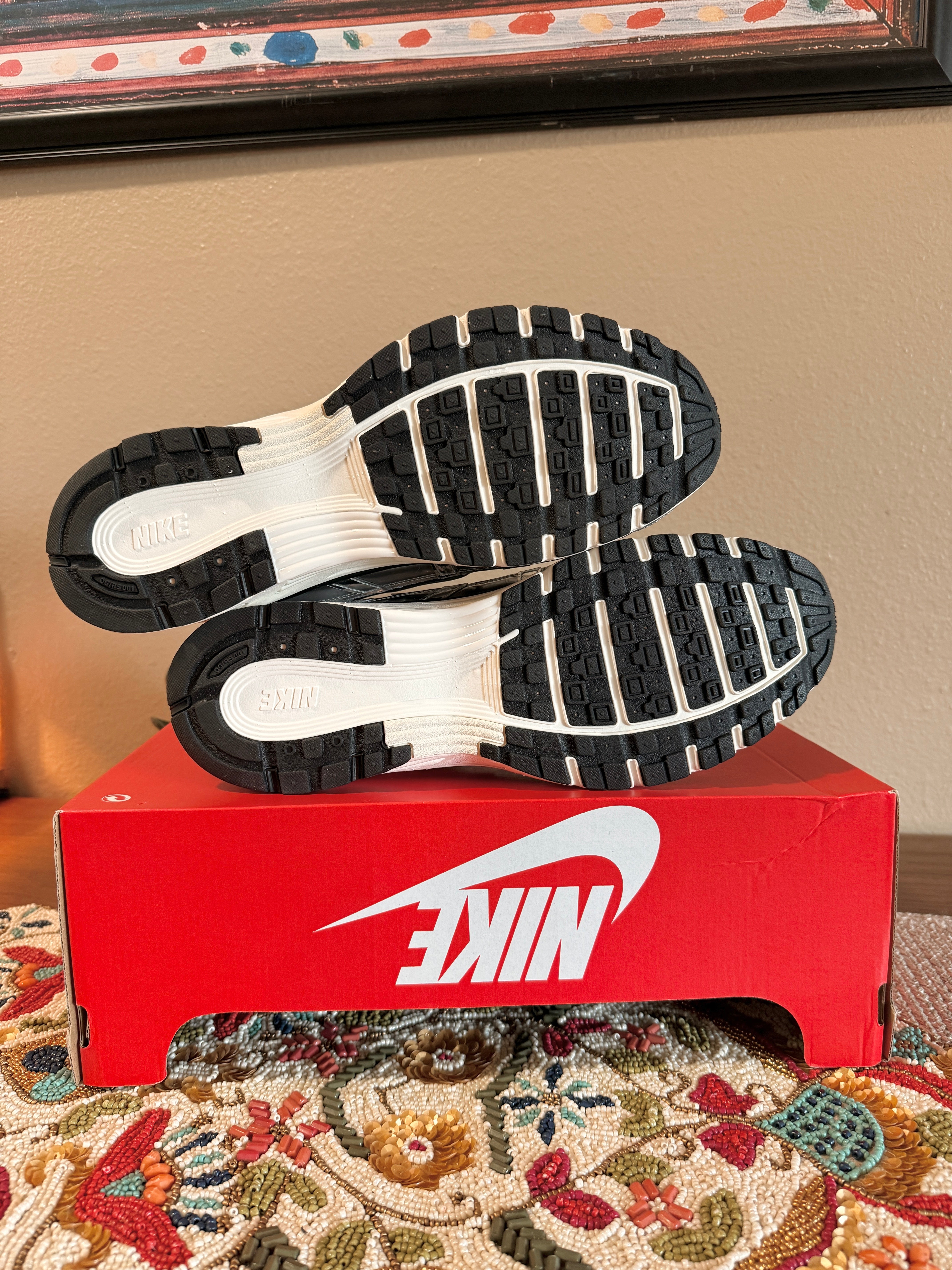 Nike P-6000 Metallic Silver Size 13 MISSING LID