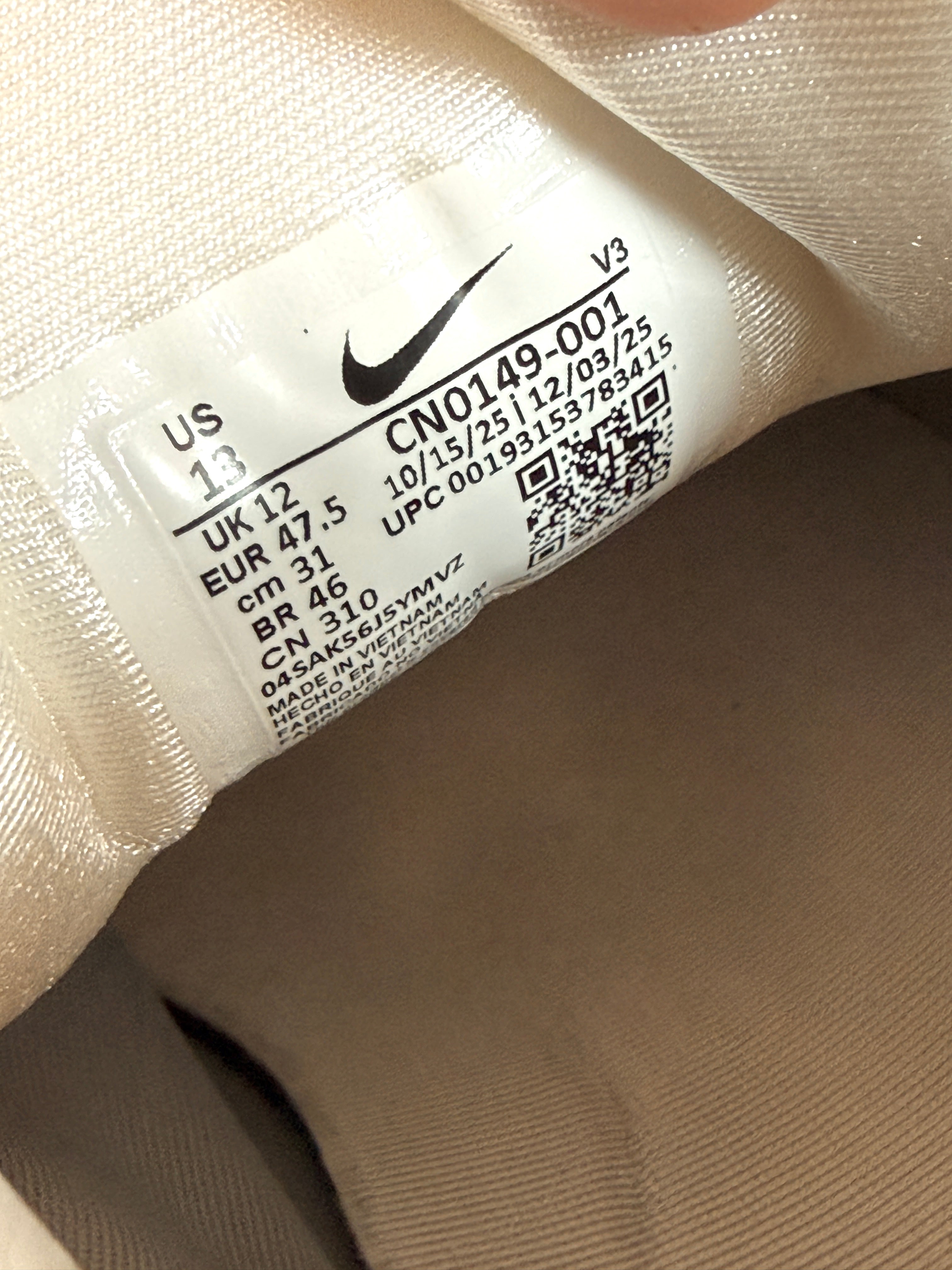 Nike P-6000 Metallic Silver Size 13 MISSING LID