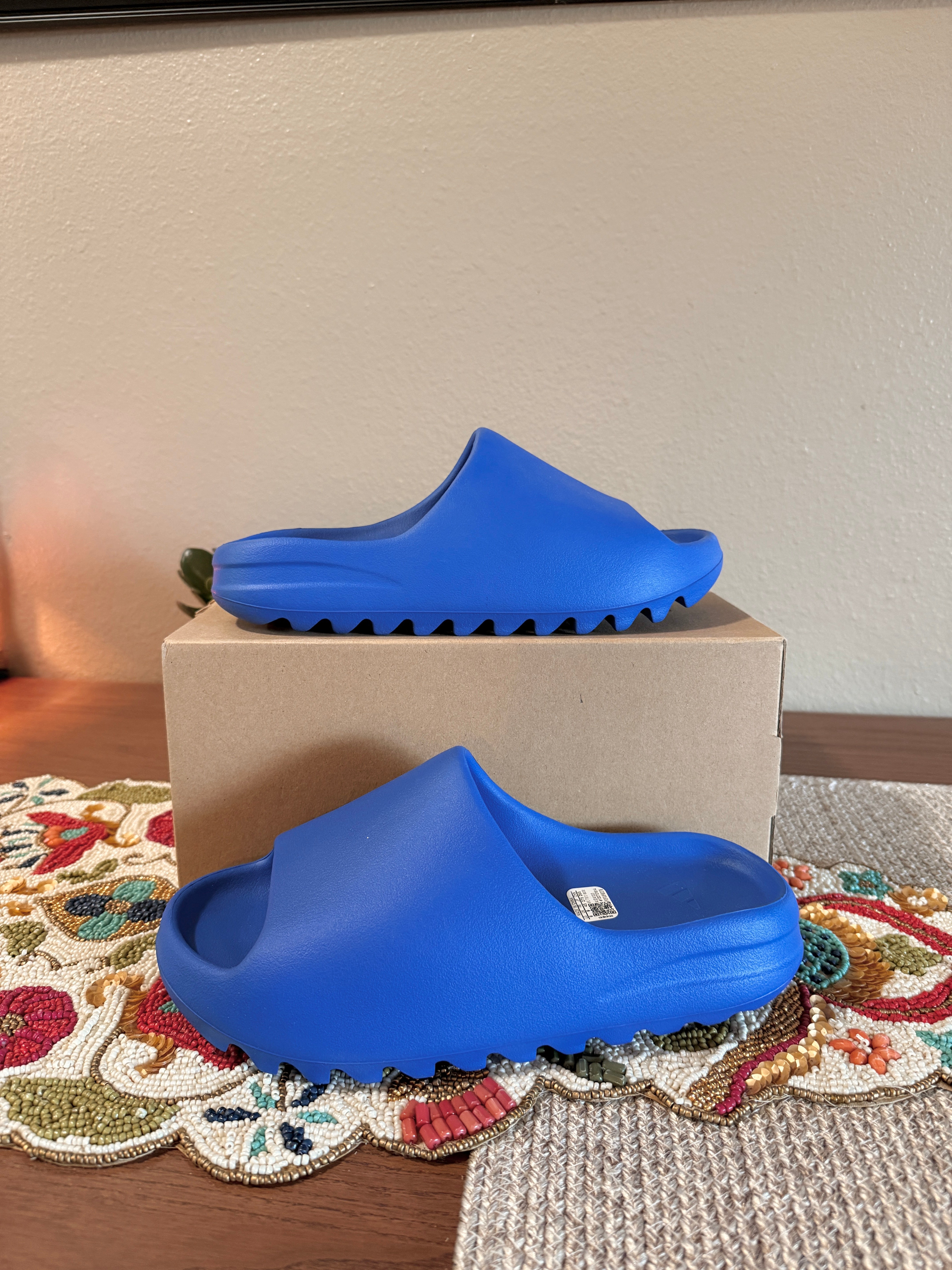 Adidas Yeezy Slides Azure Size 5