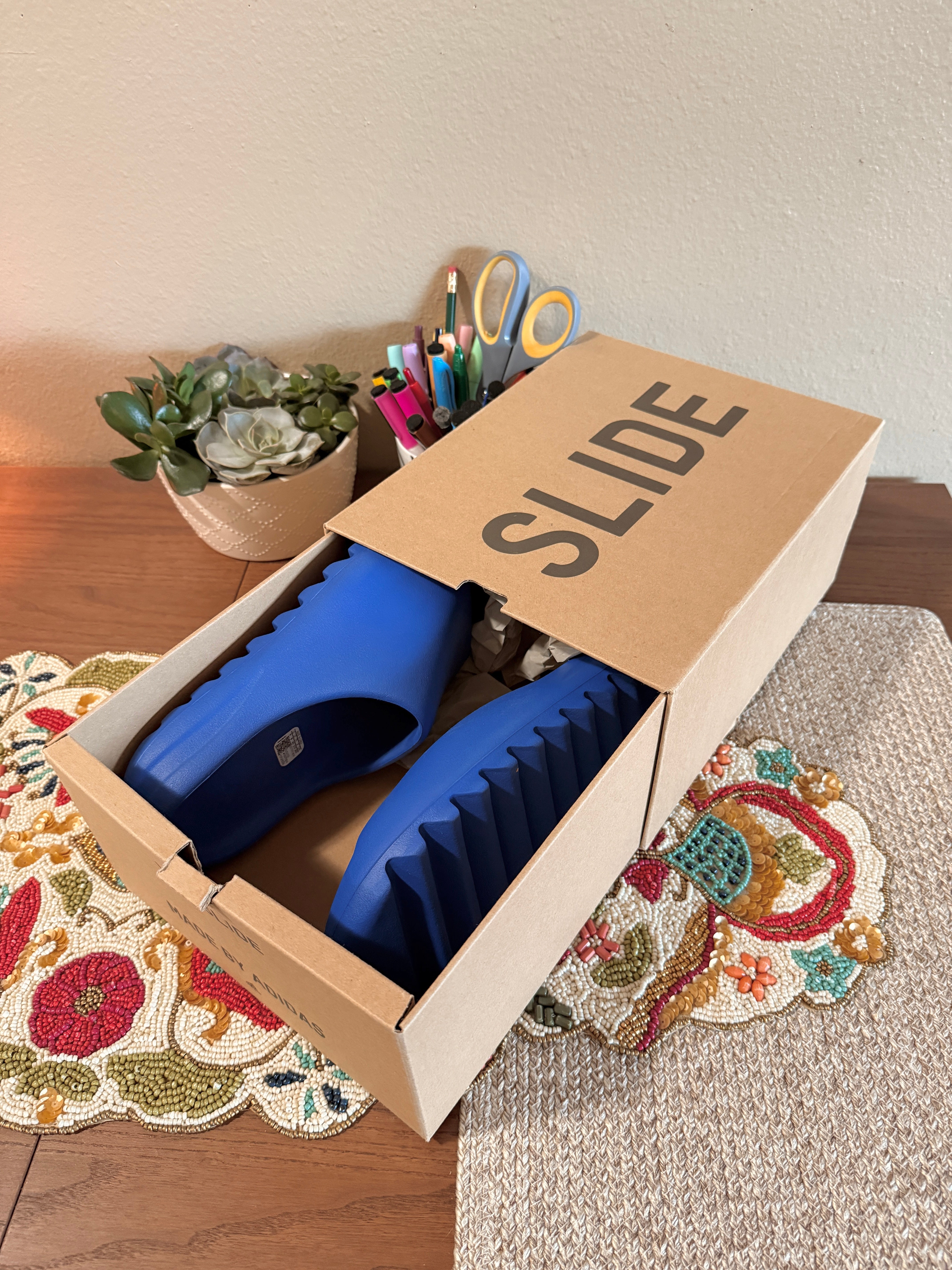 adidas Yeezy Slide Azure Size 9