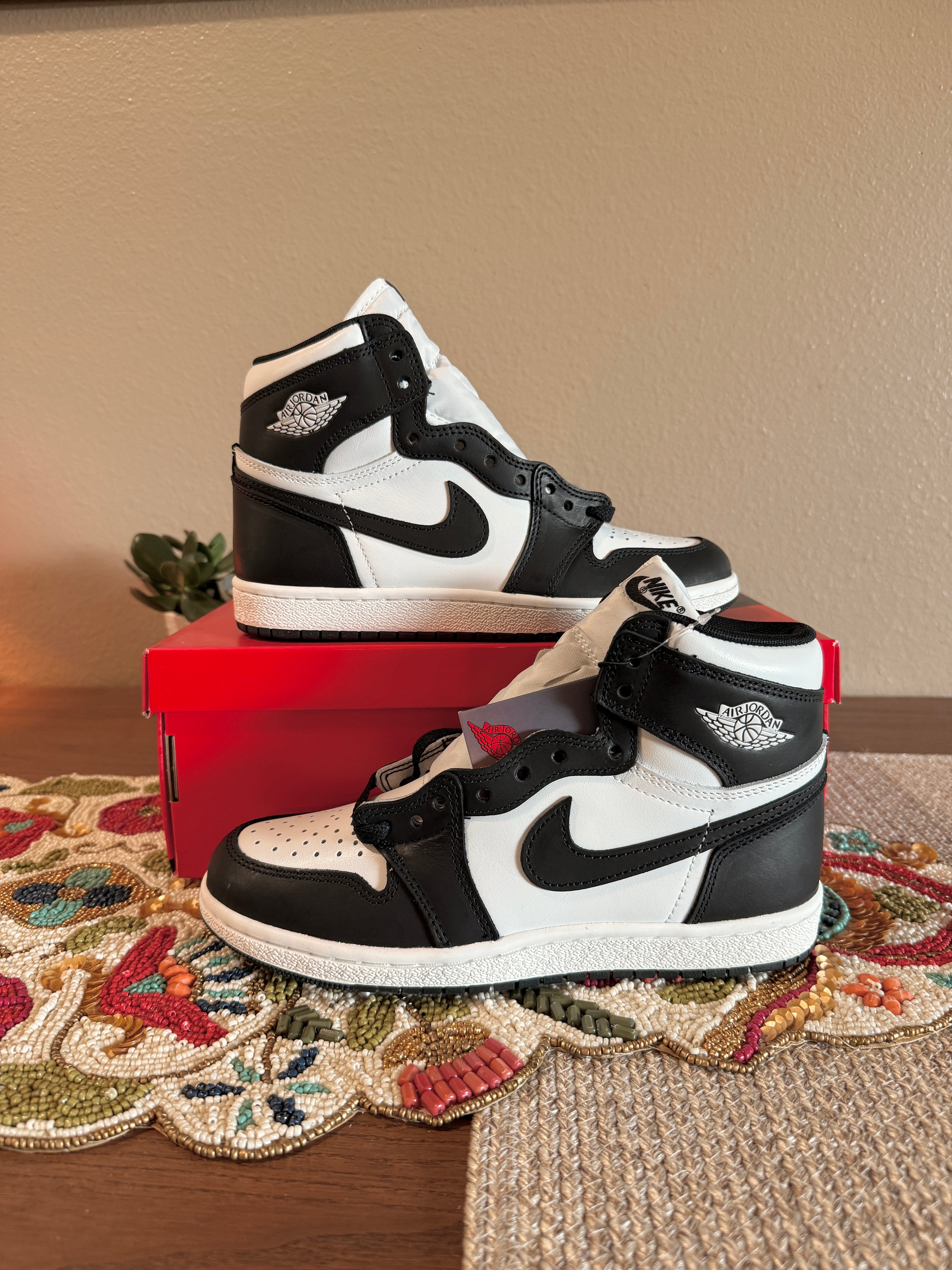 Jordan 1 Retro High '85 Black White (2023) Size 6