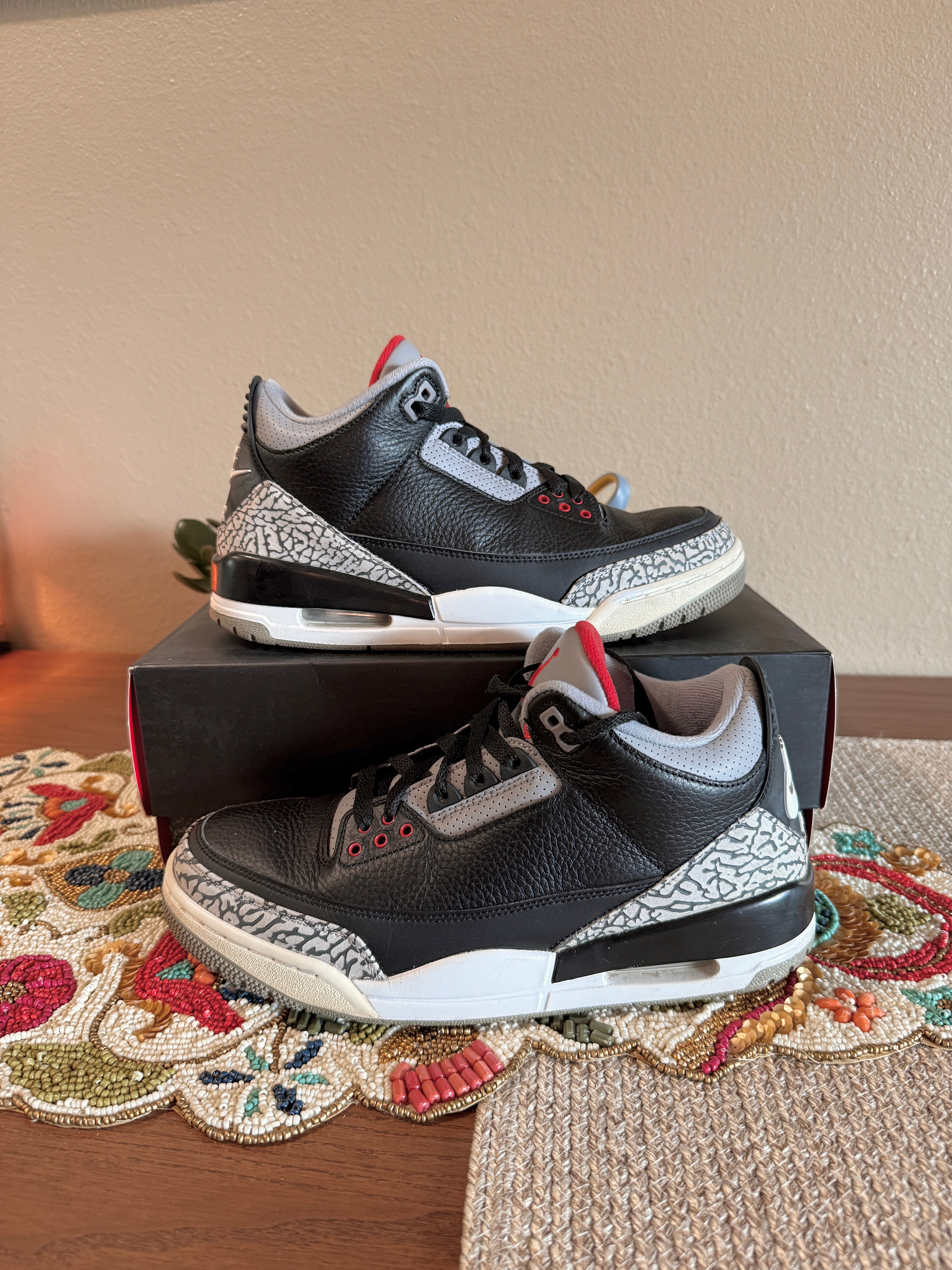 Jordan 3 Retro Black Cement (2018) Size 9 USED