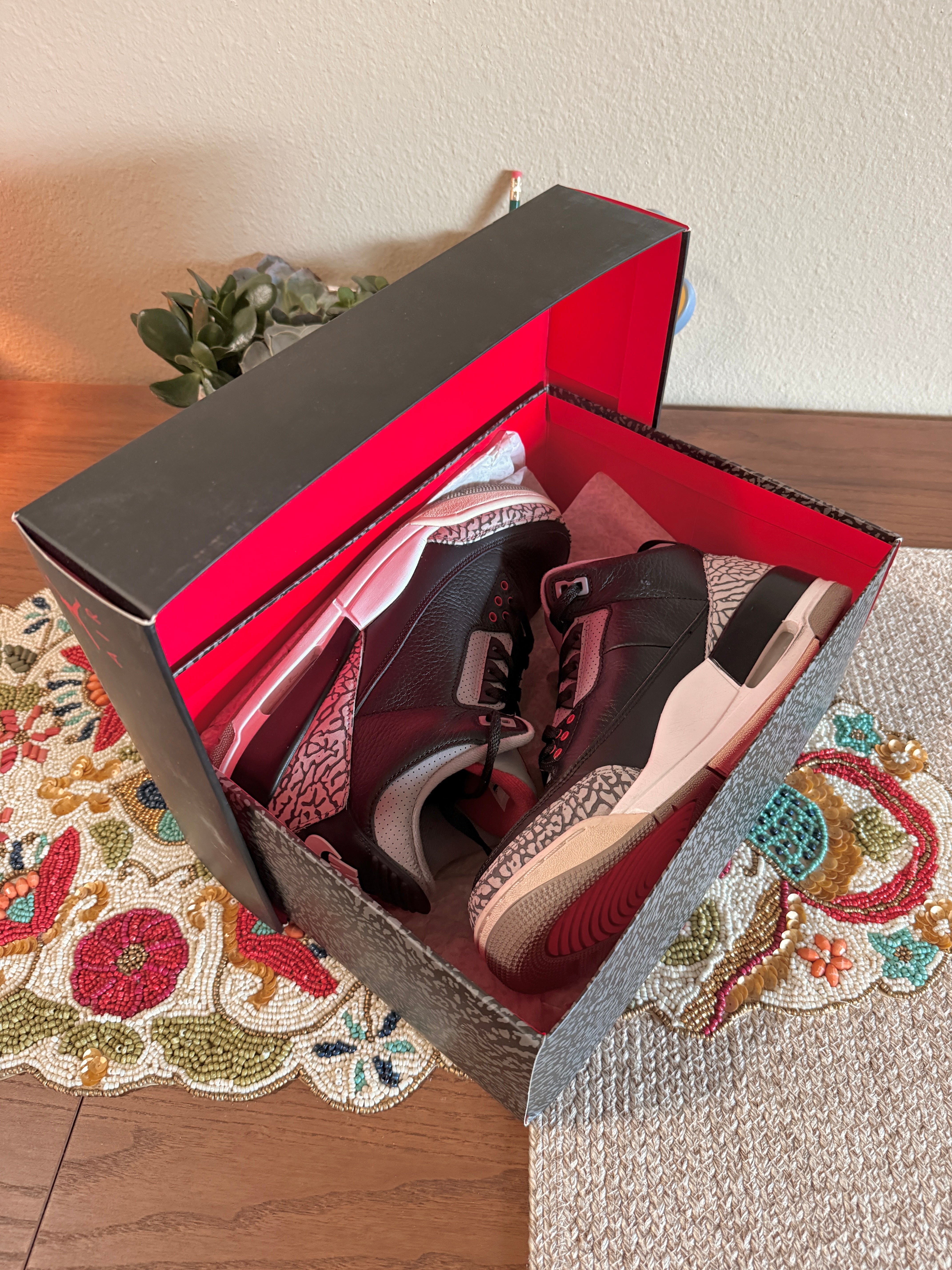 Jordan 3 Retro Black Cement (2018) Size 9 USED