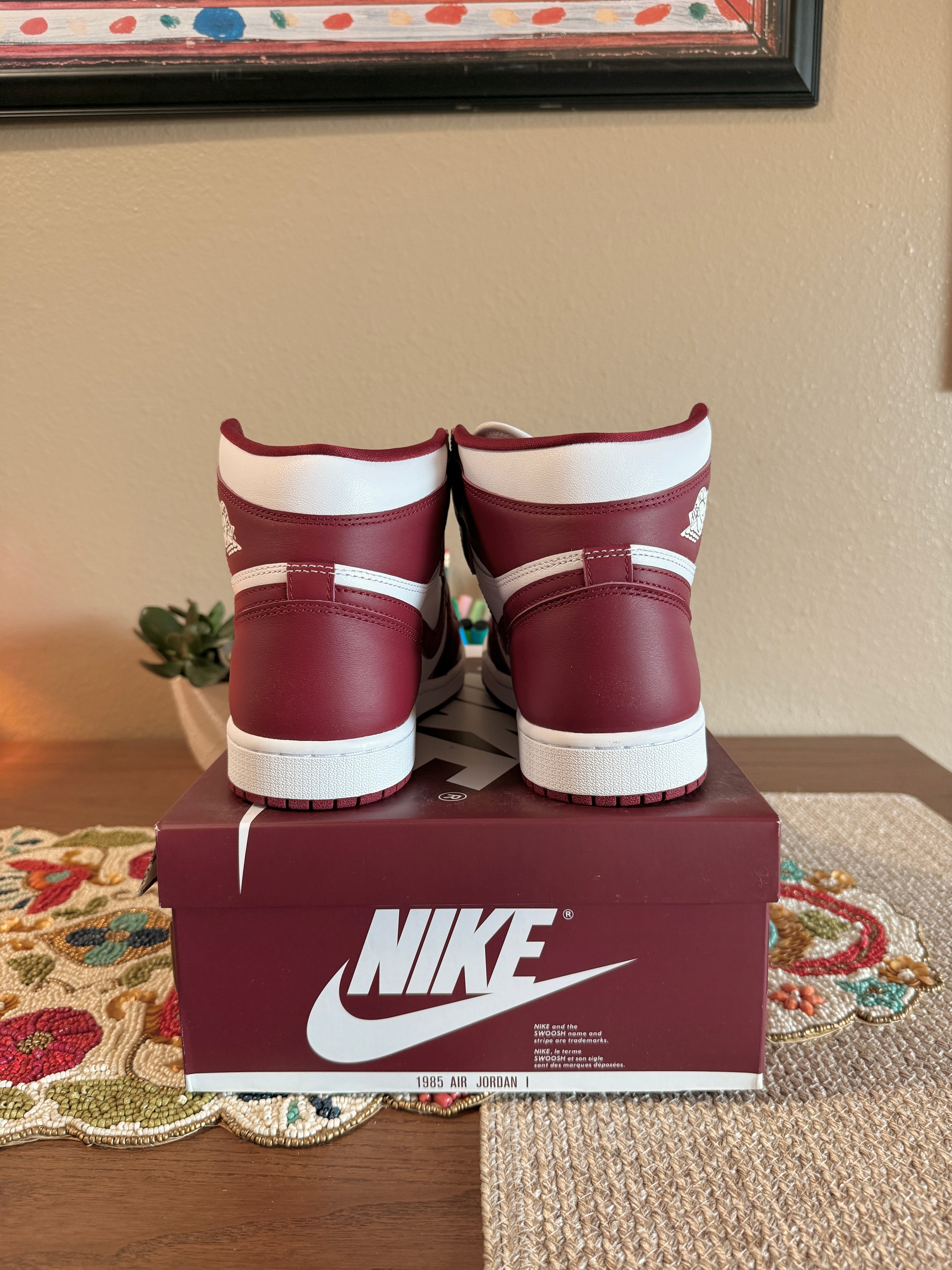 Jordan 1 Retro High OG Artisanal Red Size 9