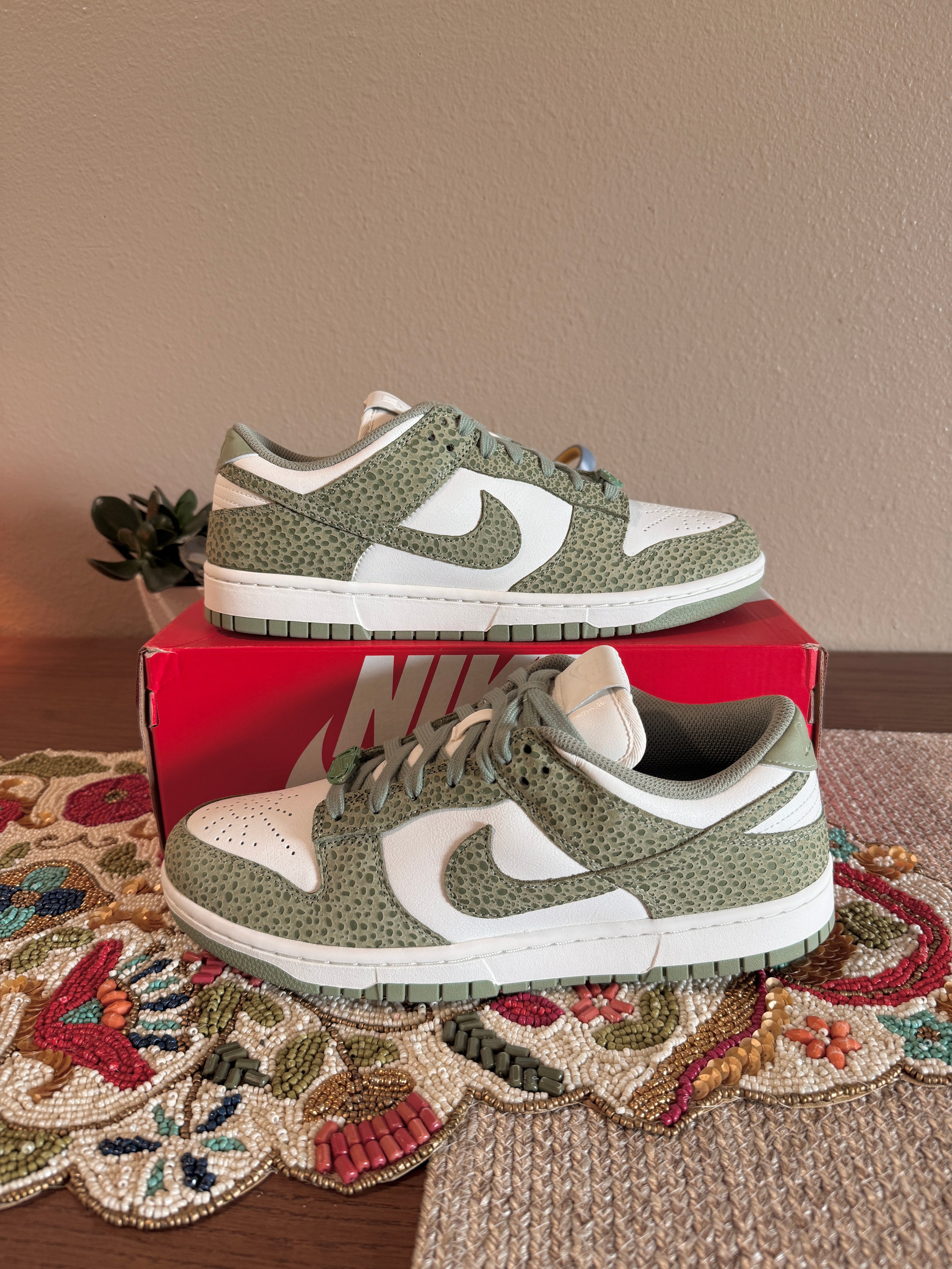 Nike Dunk Low Safari Oil Green Size 9.5M / 11W