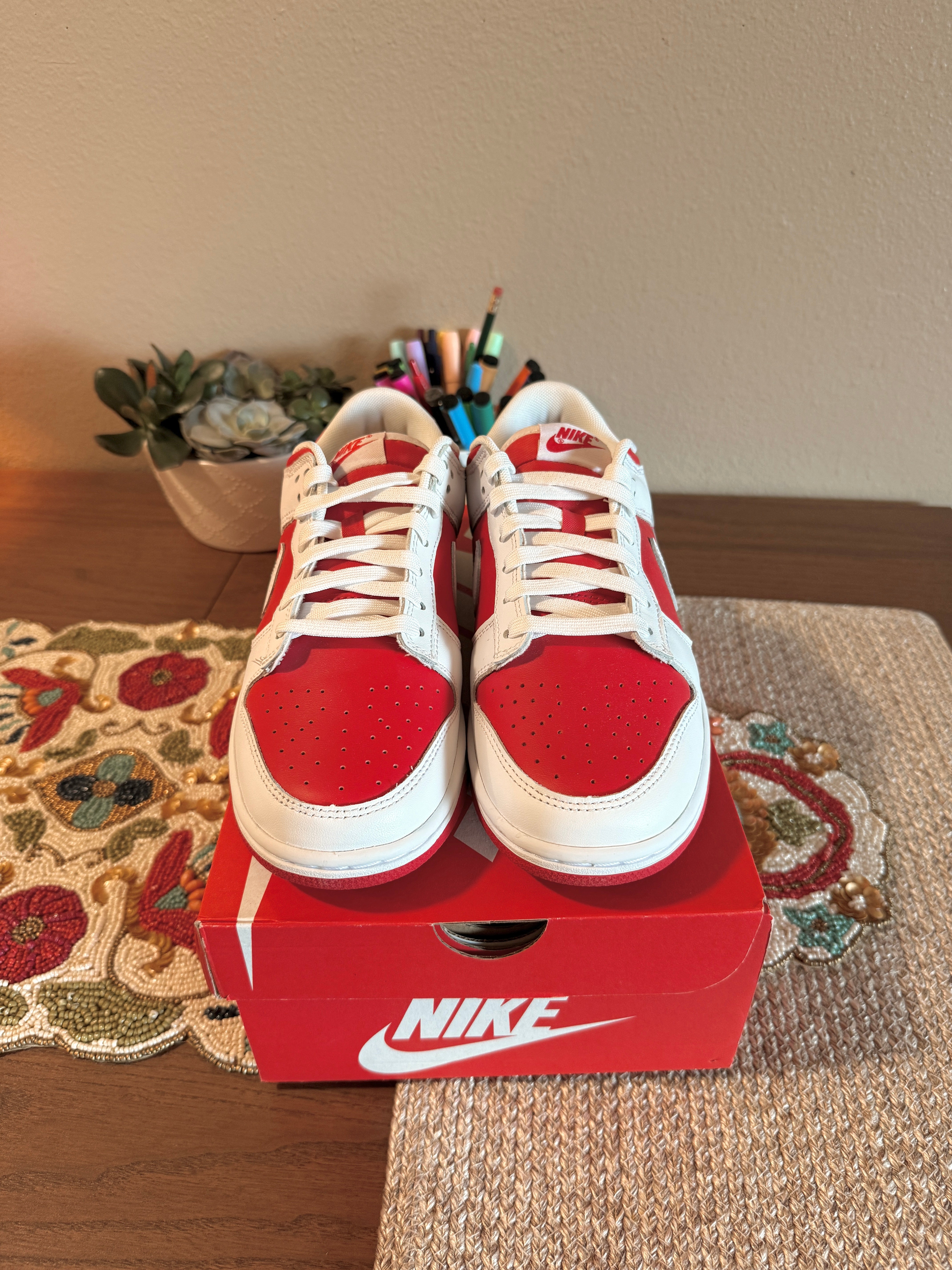Nike Dunk Low Championship Red Size 8
