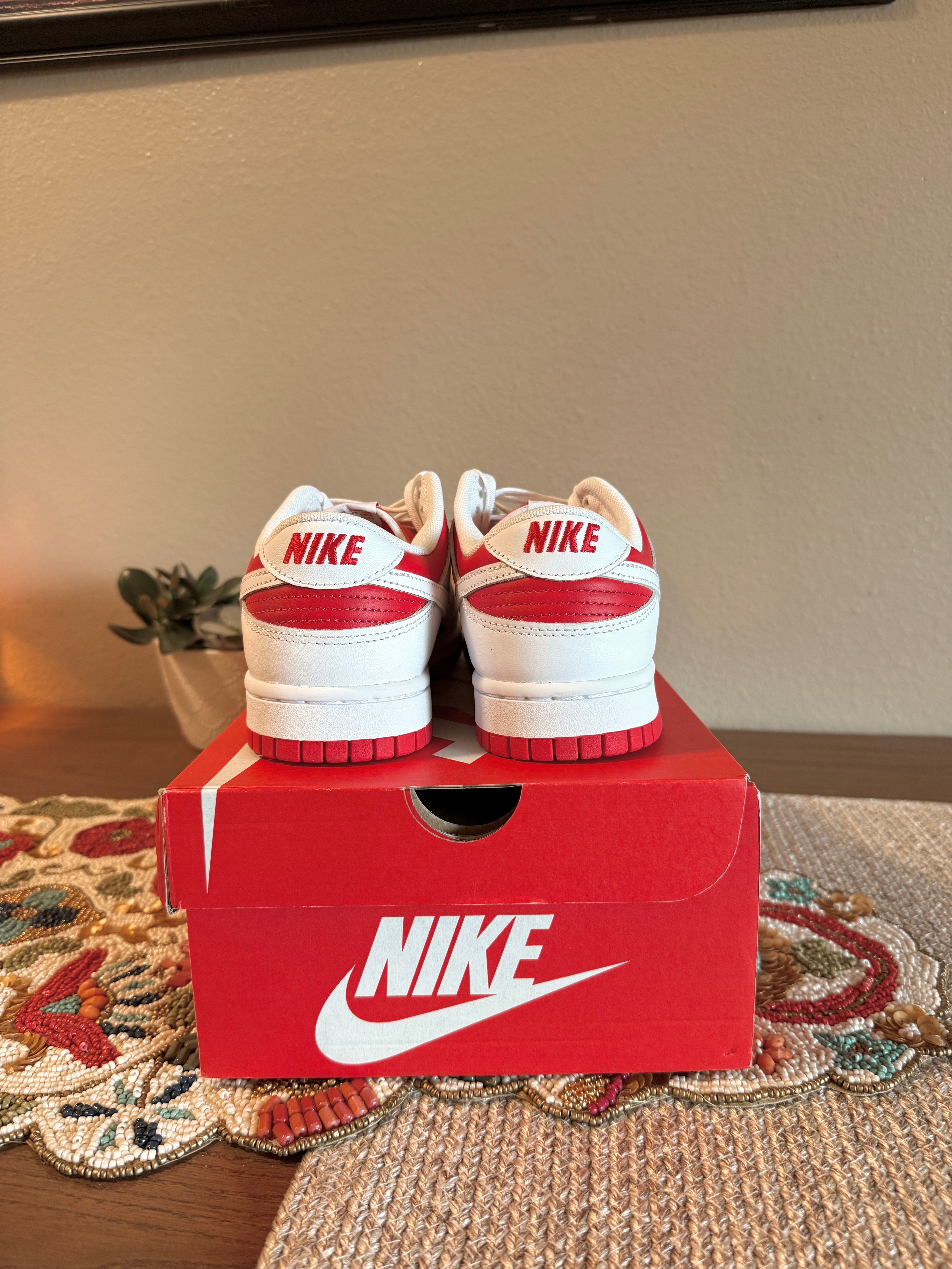 Nike Dunk Low Championship Red Size 8