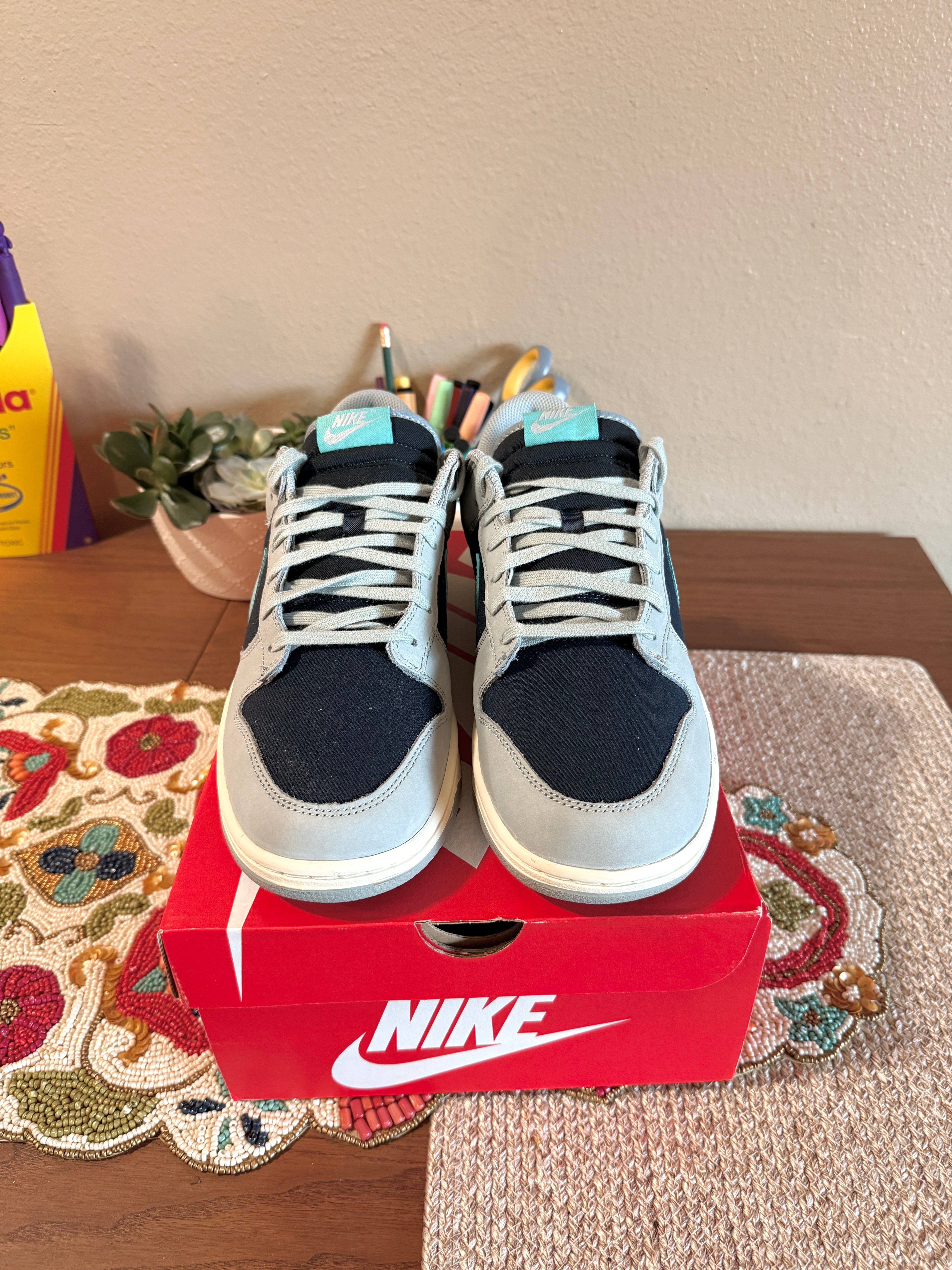 Nike Dunk Low Retro Light Pumice Green Frost Size 11.5
