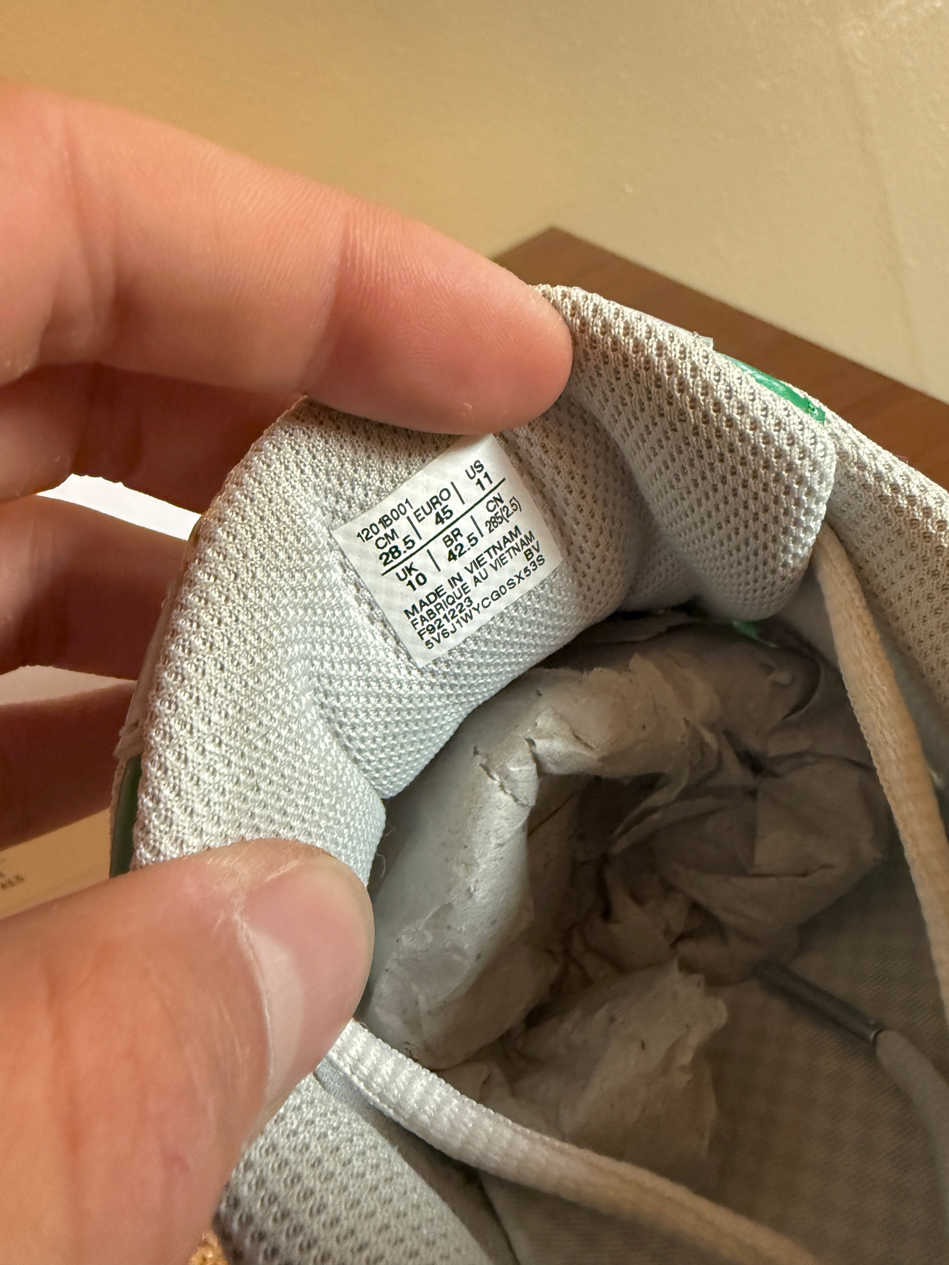 Asics Gel NYC x Hidden NY Size 11 USED