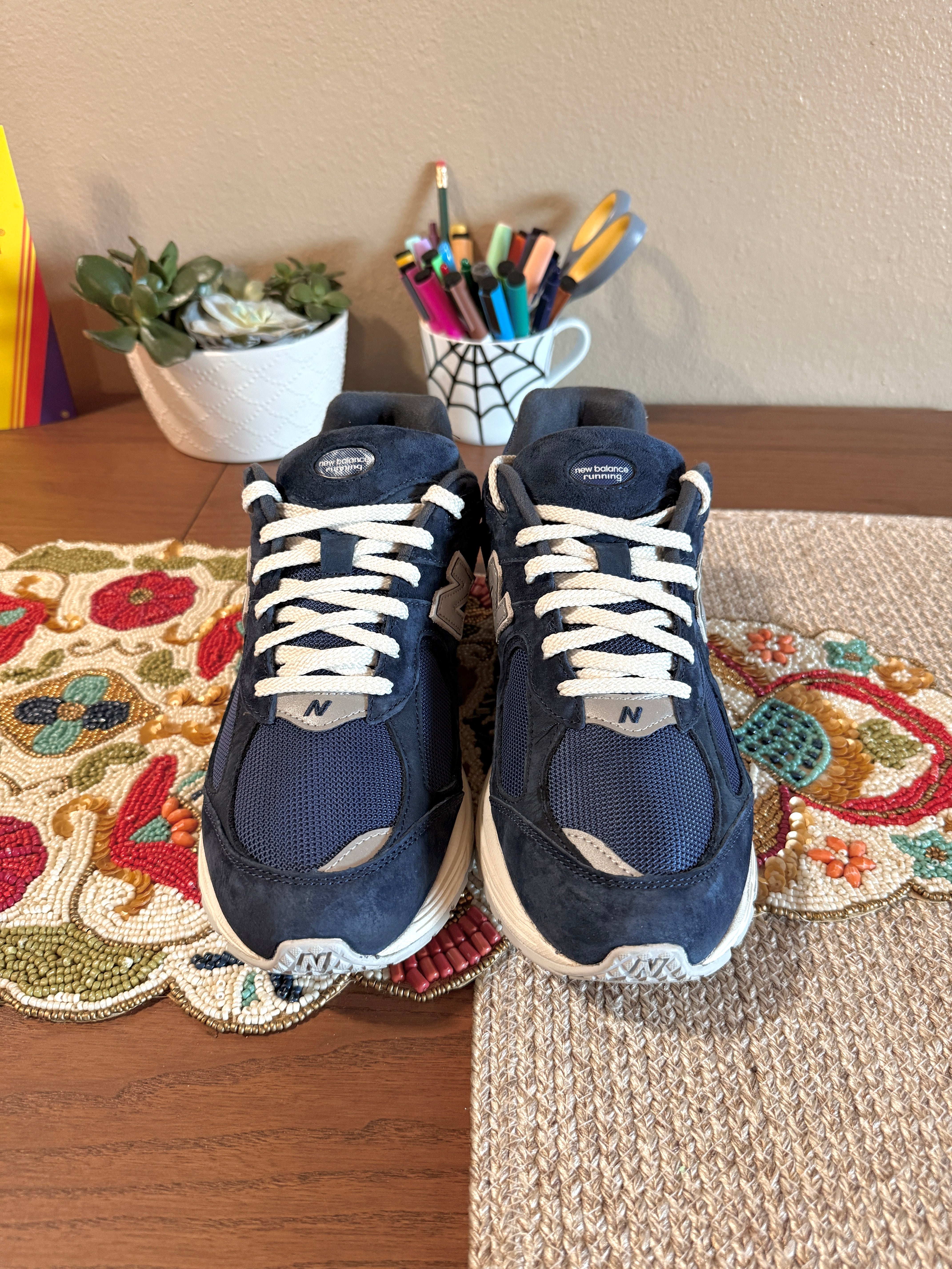 New Balance 2002R Navy / Grey Size 10 USED NO BOX